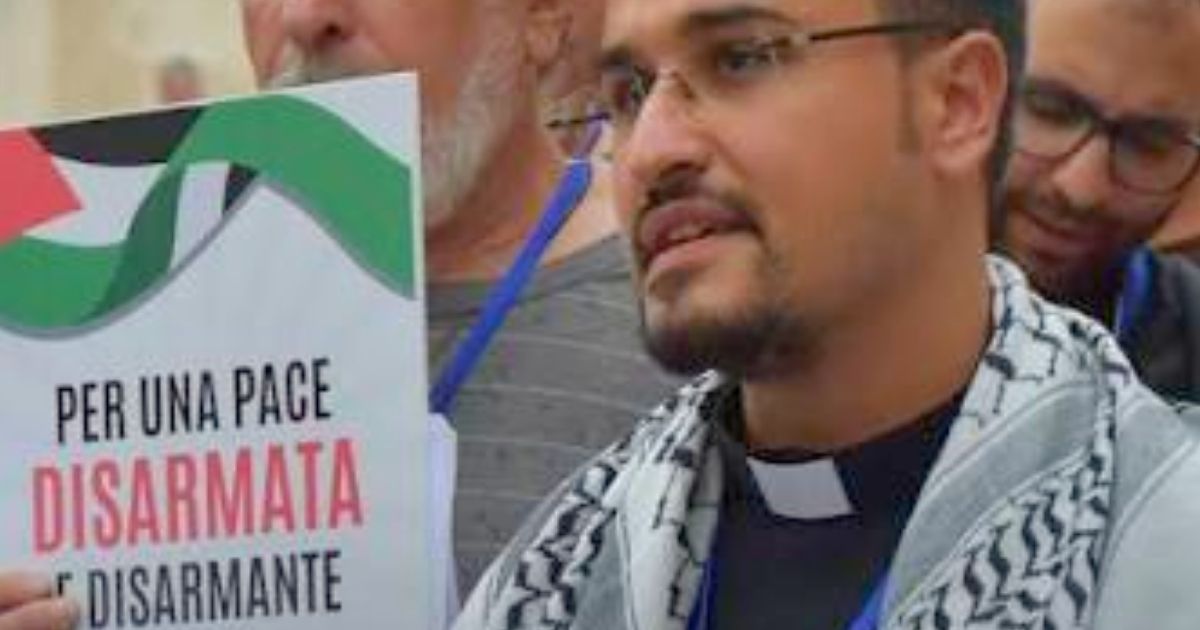 Padres Contra o Genocídio levam a Roma os nomes de 300 crianças mortas