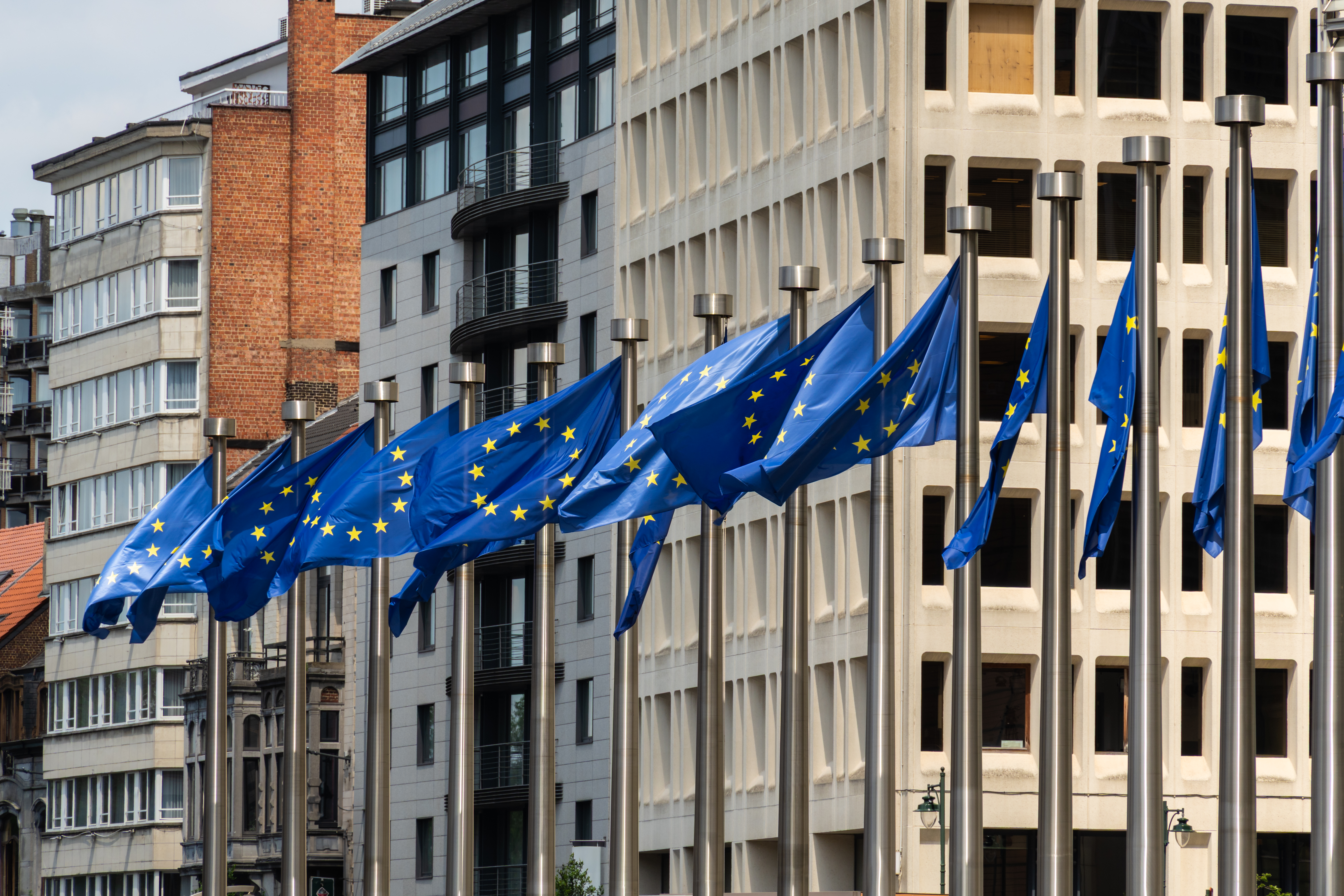 Quem deve ser considerado europeu? França quer “Made in Europe” sem Reino Unido