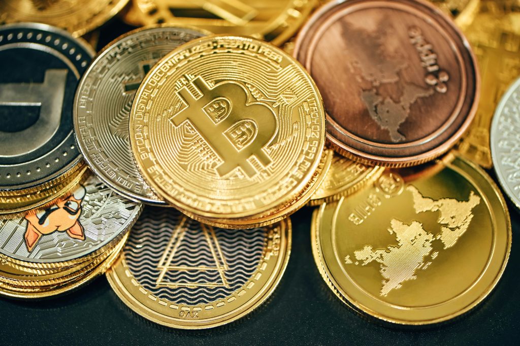 Banco de Portugal warns of fake videos promoting cryptoasset investments