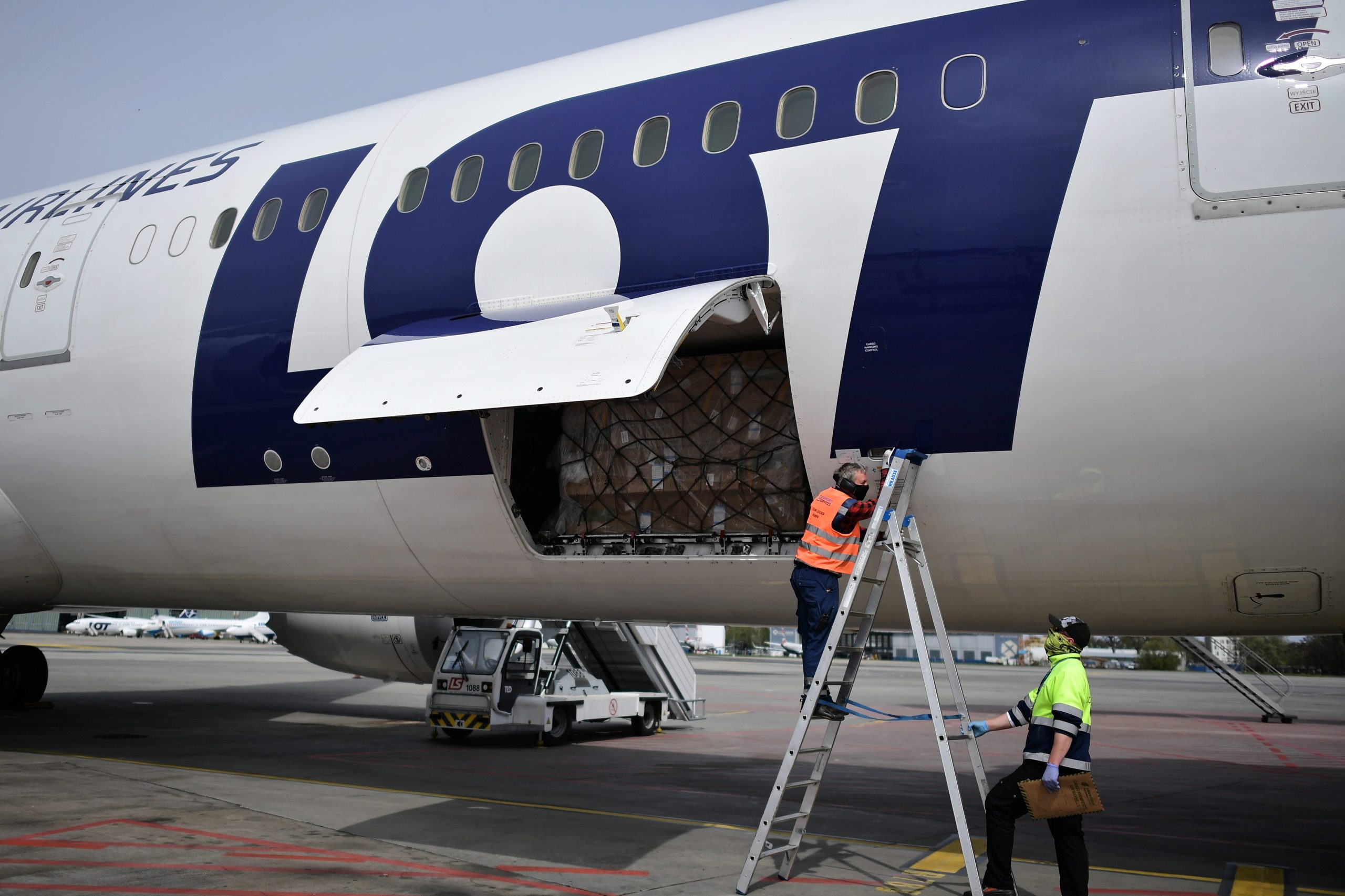Boeing desiste de acordo de negócios conjuntos com a brasileira Embraer