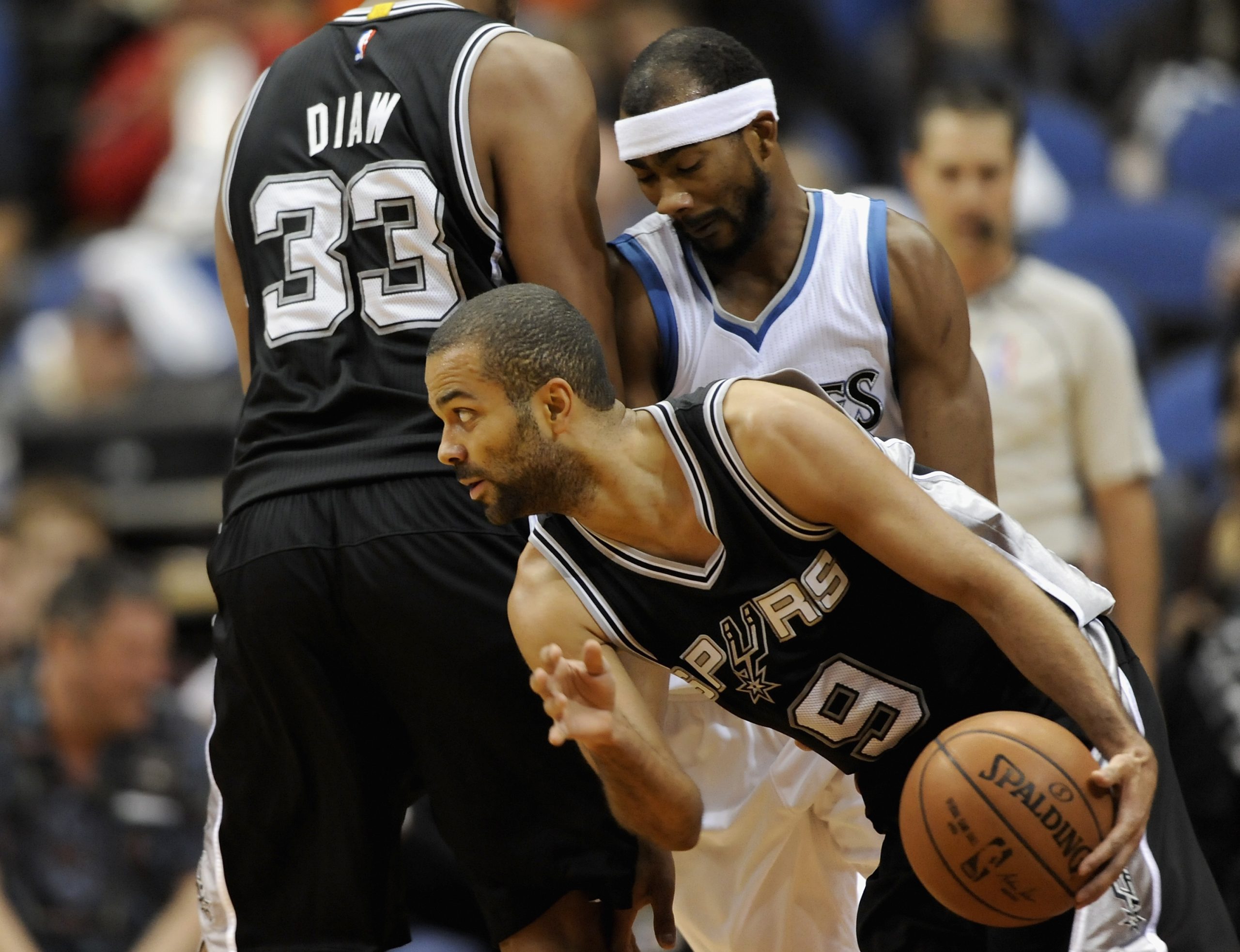 Raptors e Spurs apuram-se para as meias-finais de conferência da NBA