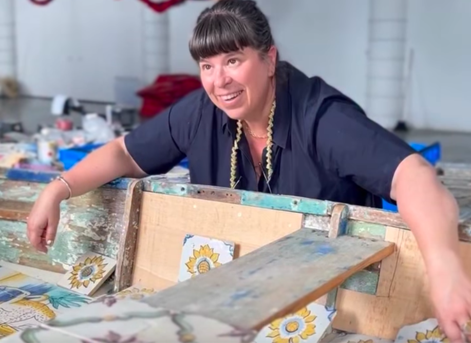 Associação pede esclarecimentos a Joana Vasconcelos sobre origem dos azulejos da obra “Real Embarcação”