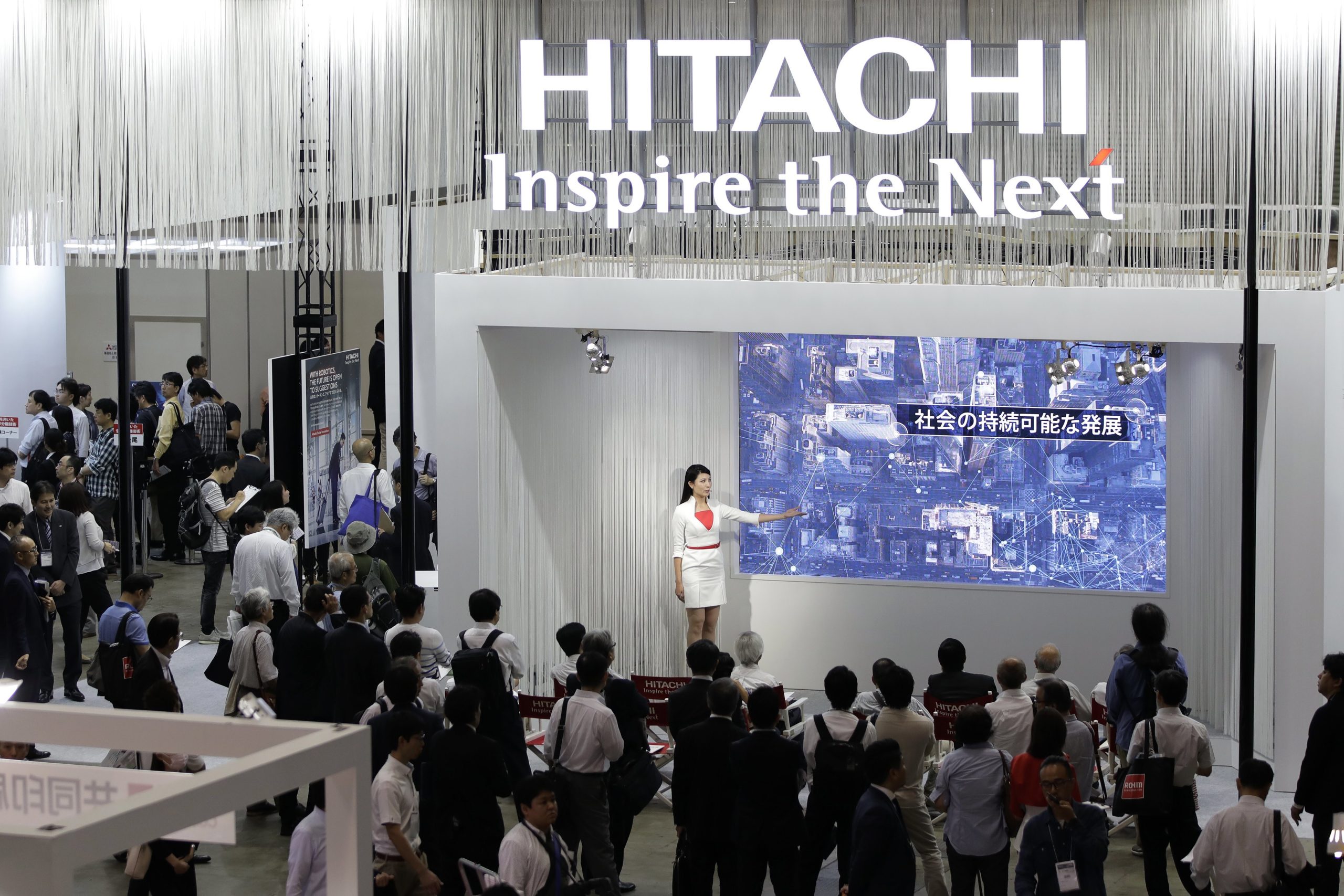 Hitachi suspende projeto de construção de reatores nucleares na Grã Bretanha