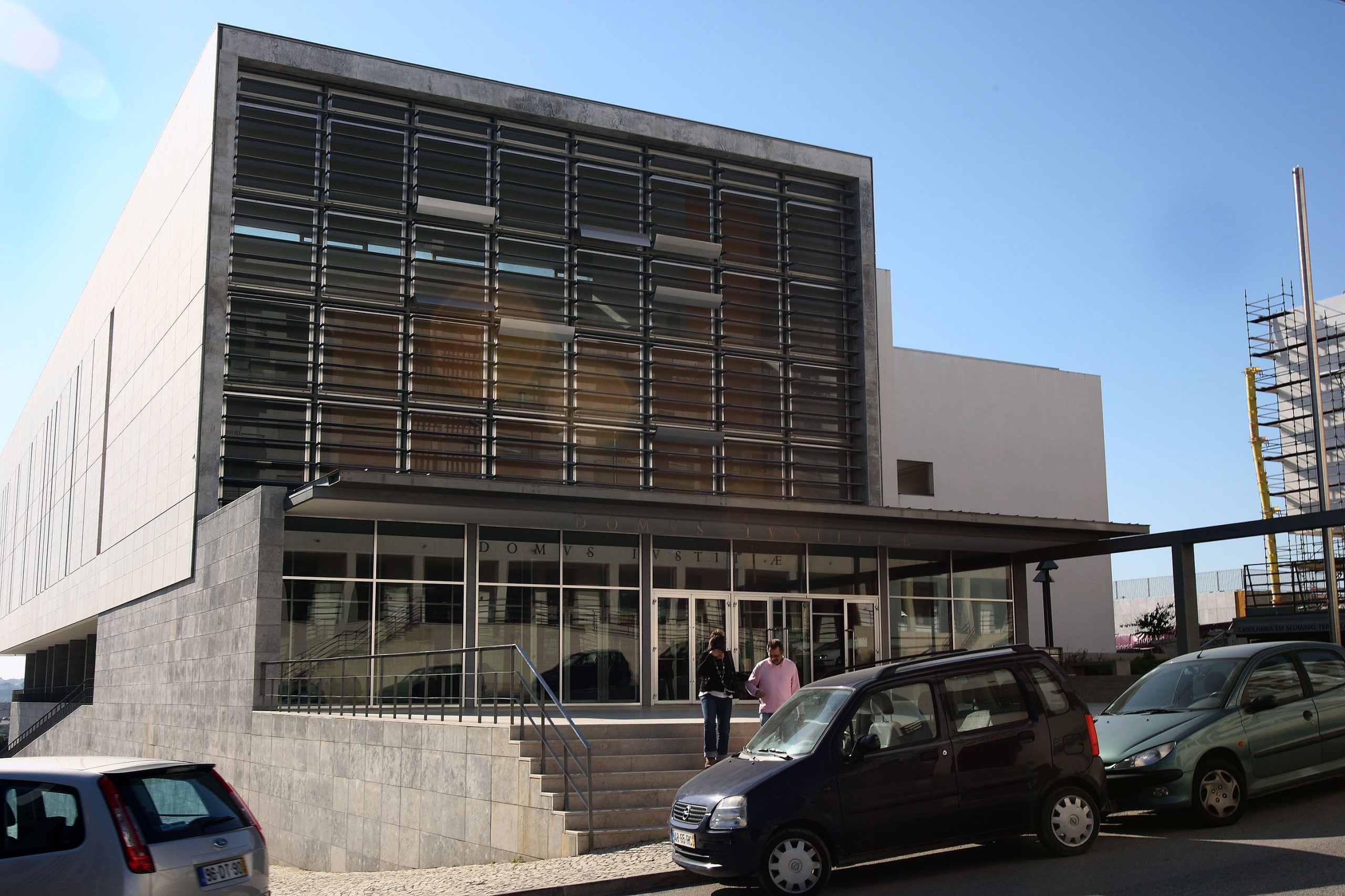 Defesa de casal acusado de matar professora no Montijo pede absolvição