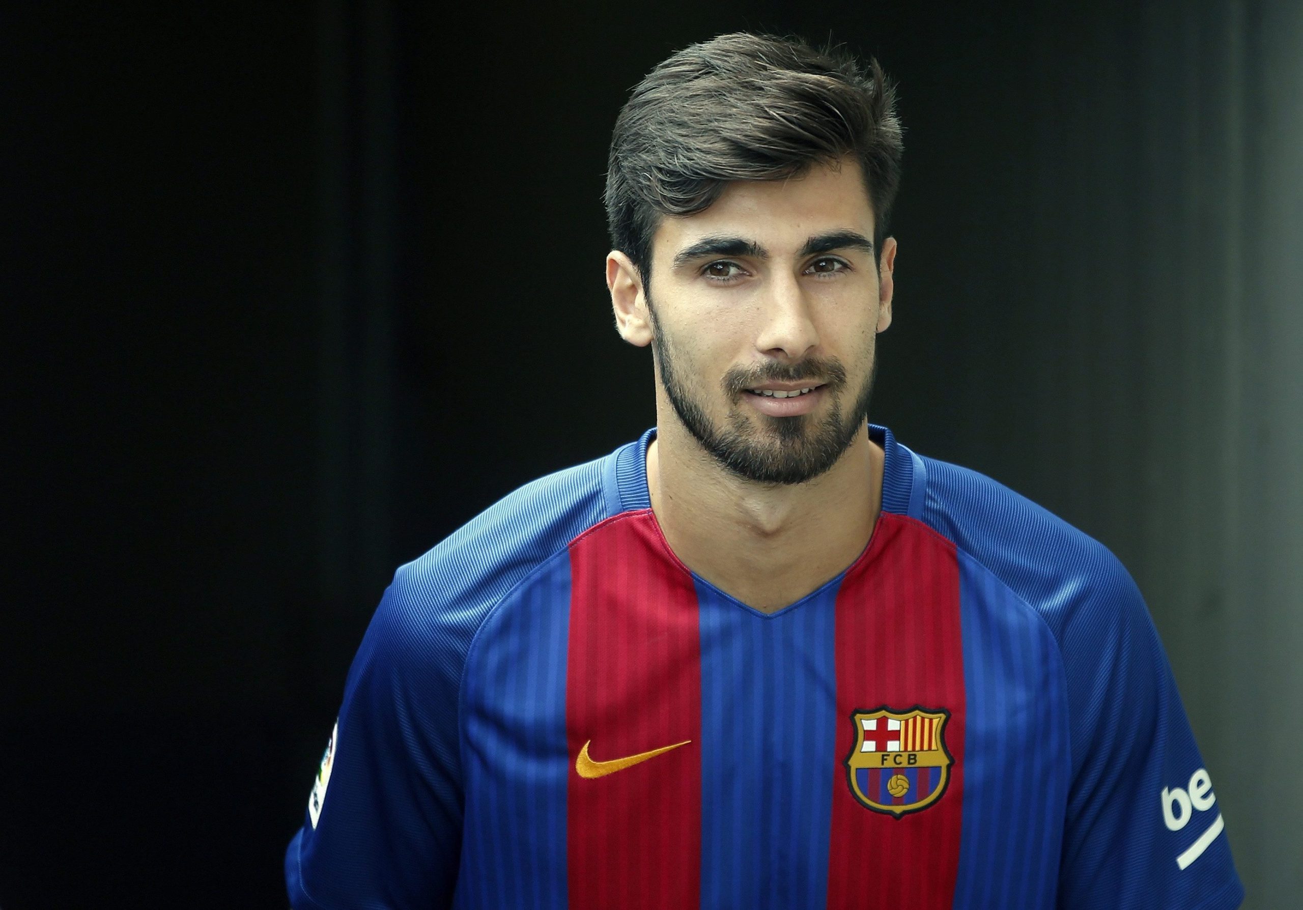 Barcelona: Aqui ficam os jogadores mais sobrevalorizados dos blaugrana nos últimos 10 anos