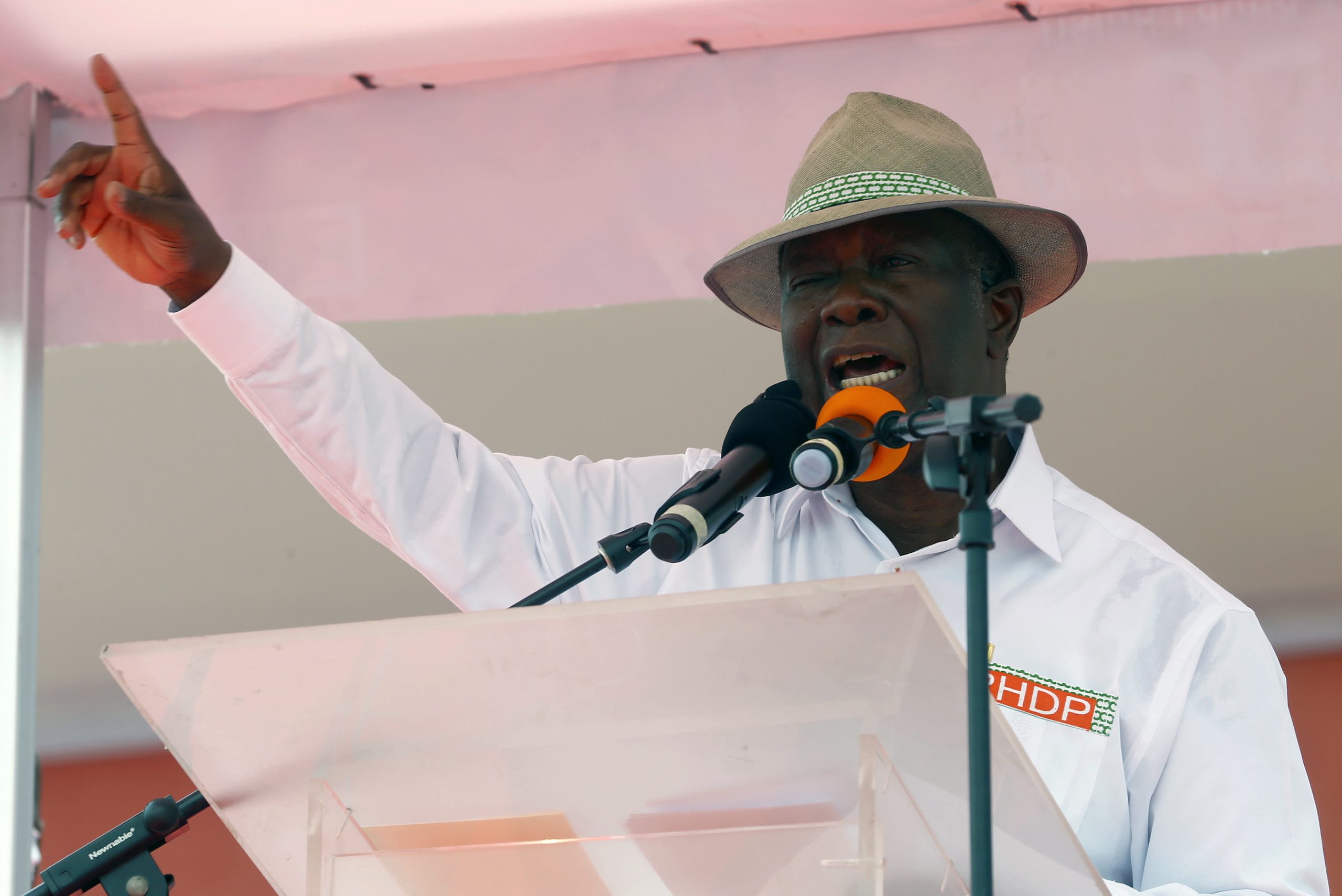 Candidatura de Ouattara a novo mandato na Costa do Marfim desencadeia onda de violência