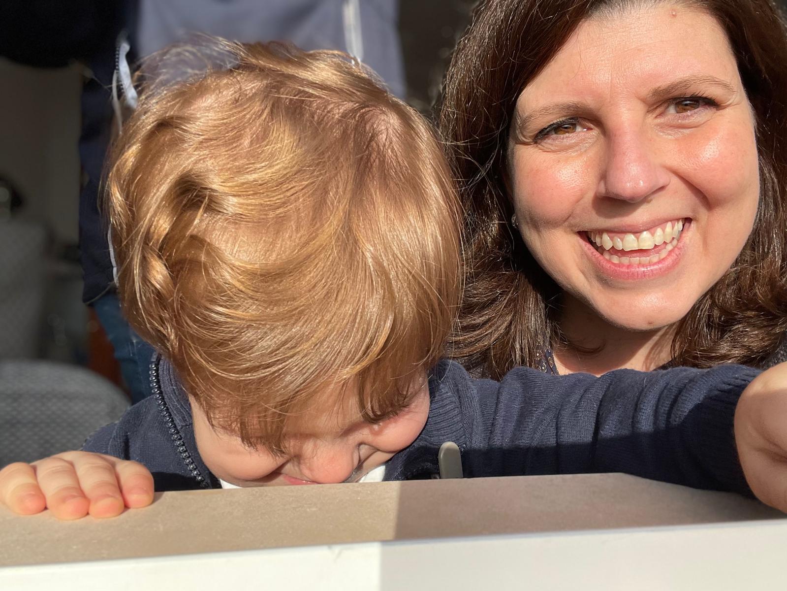 “A Justiça não funciona” — três mães lutam pela guarda dos filhos raptados e levados à força para o estrangeiro