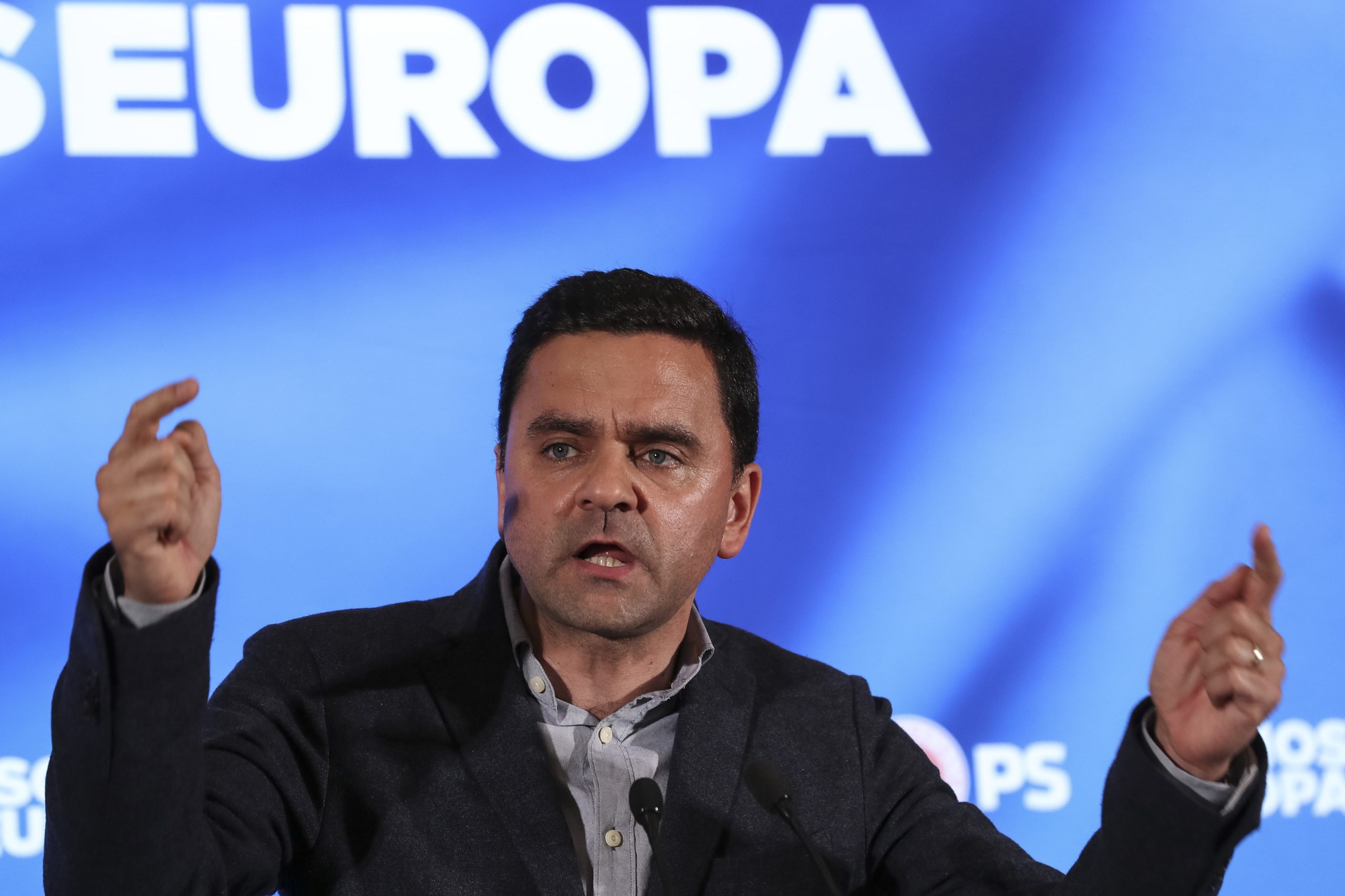 Europeias: Pedro Marques desafia Rangel a explicar porque “faltou tanto e produziu tão pouco”