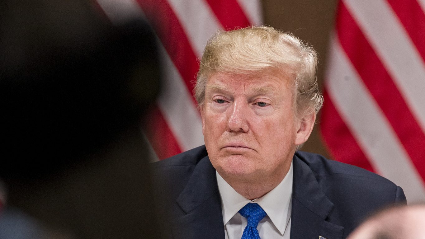 Trump convida muçulmanos para Casa Branca para quebra de jejum do Ramadão