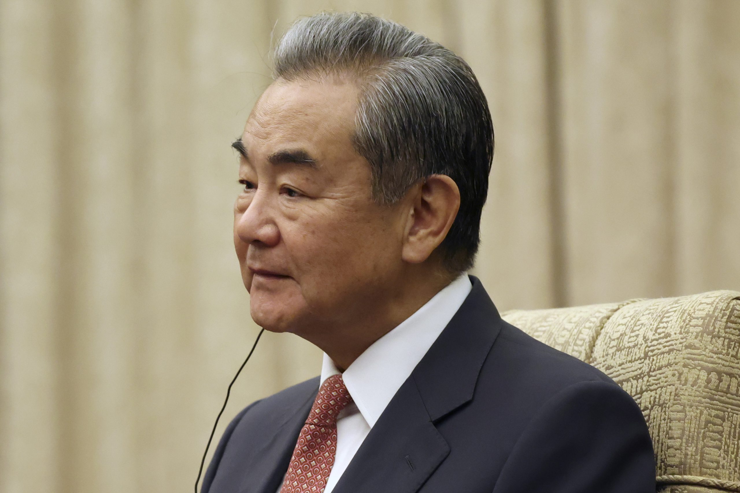 Irão-Israel. China e Rússia condenam Israel e pedem fim das hostilidades