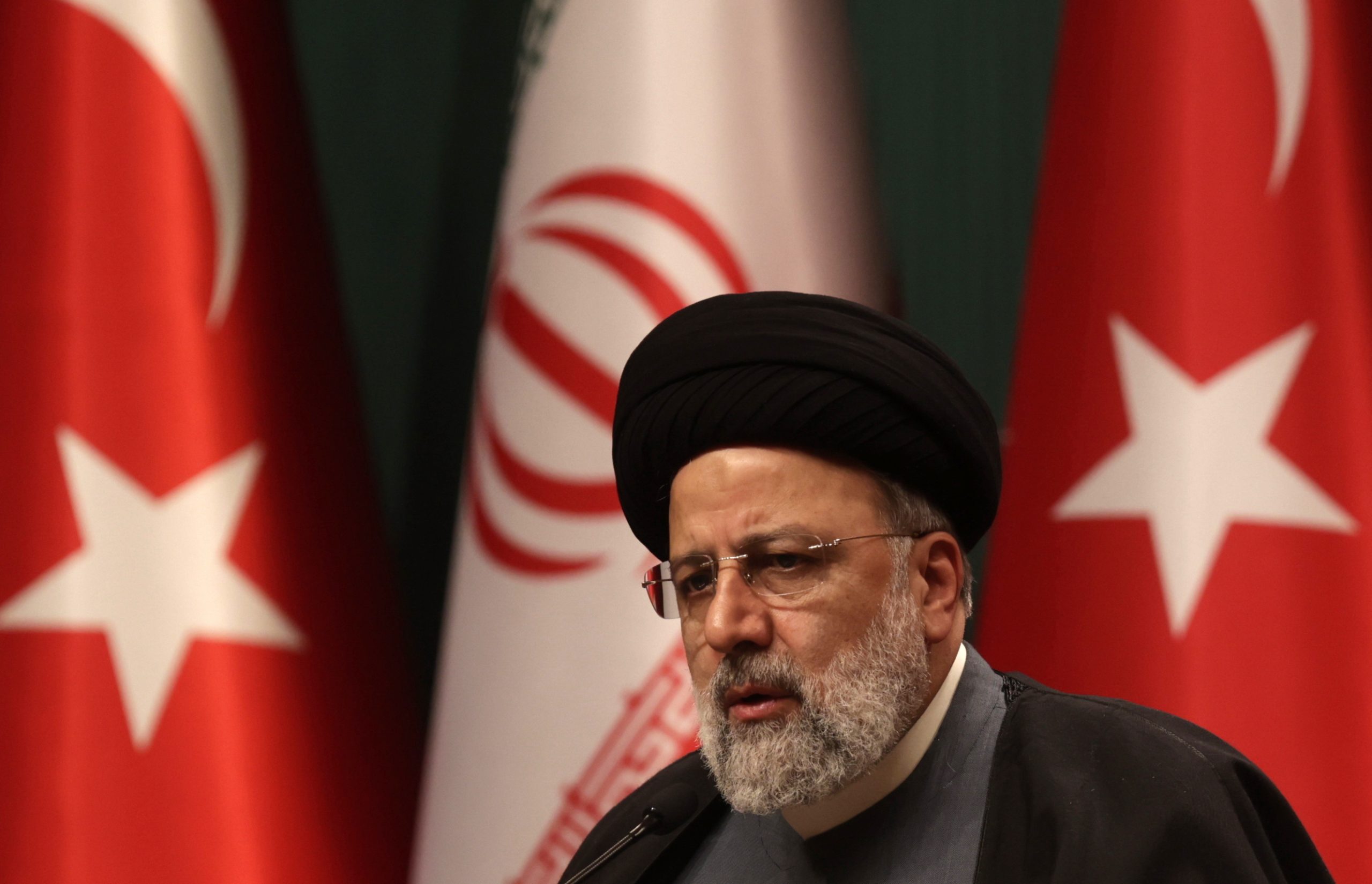 Quem era Ebrahim Raisi, o Presidente ultraconservador do Irão?