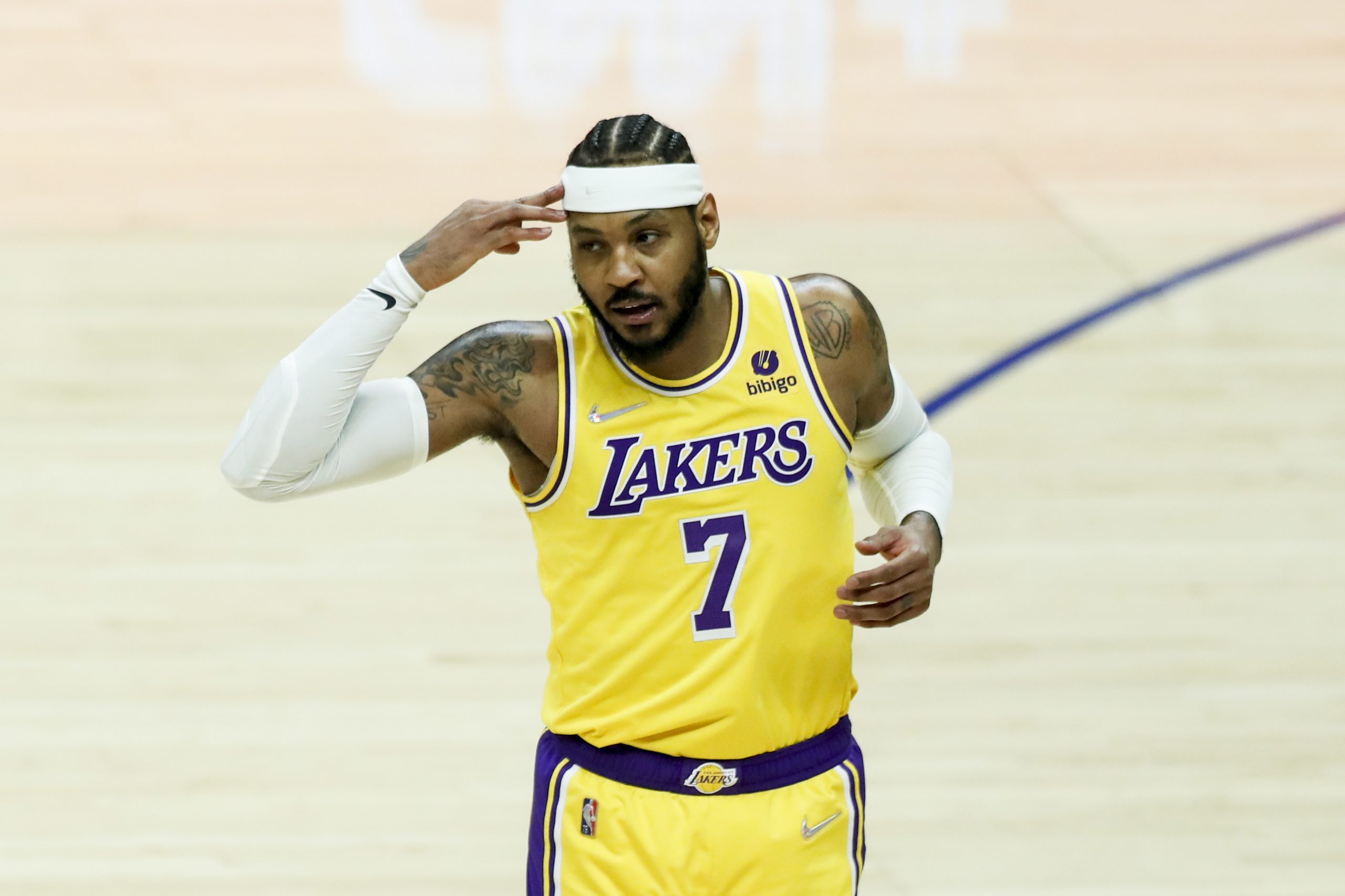 Carmelo Anthony termina carreira aos 38 anos como nono melhor marcador da NBA