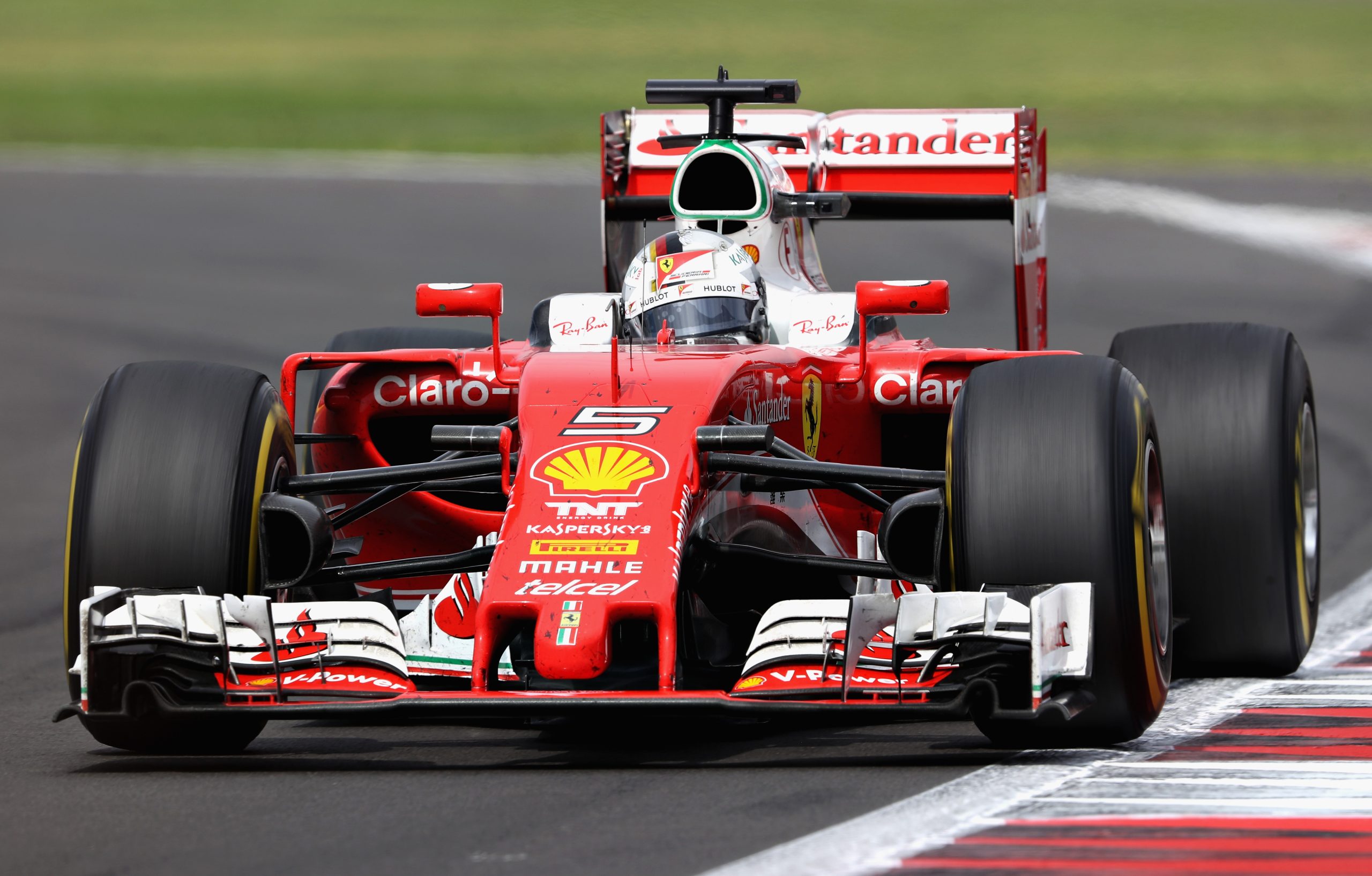 Vettel cai de terceiro para quinto lugar no GP do México em Fórmula 1 após penalização