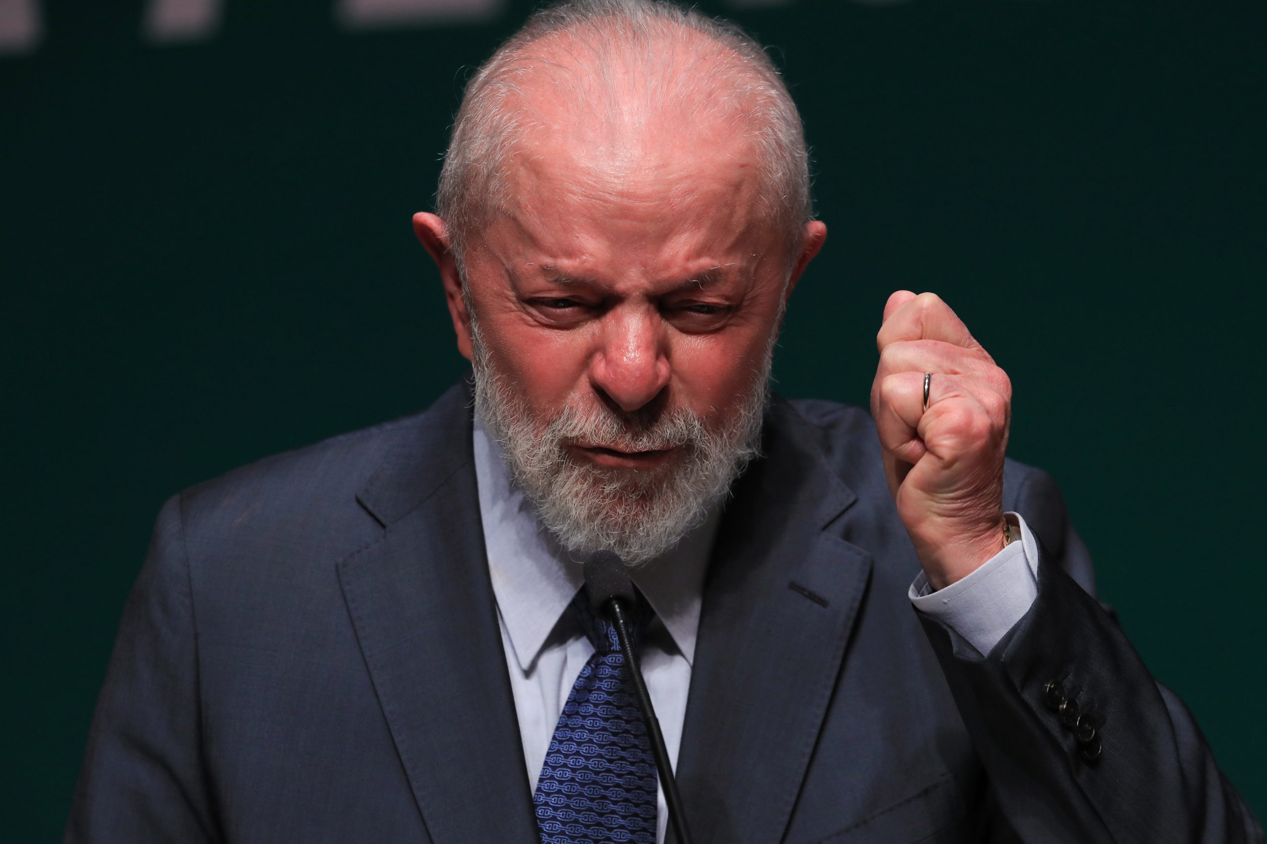 Presidente do Brasil declara apoio a Kamala Harris nas eleições norte-americanas