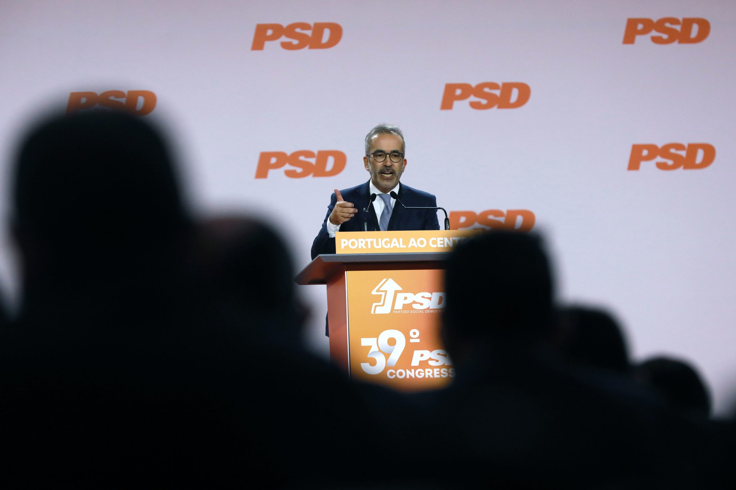 PSD: Rangel não se candidata à liderança e está disponível para colaborar com futuro presidente