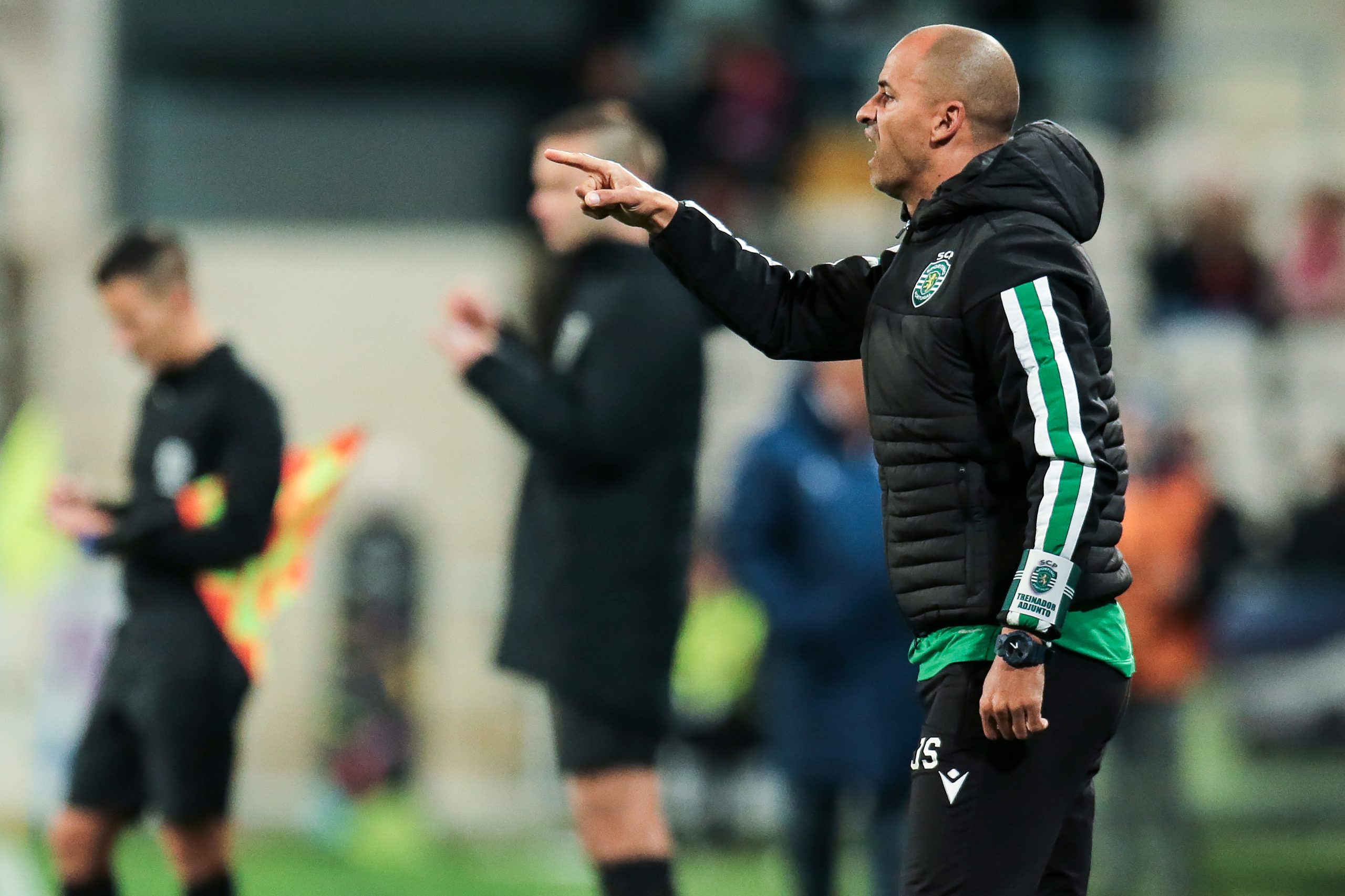 Silas entre treinadores com nível III após pedido da Federação à UEFA