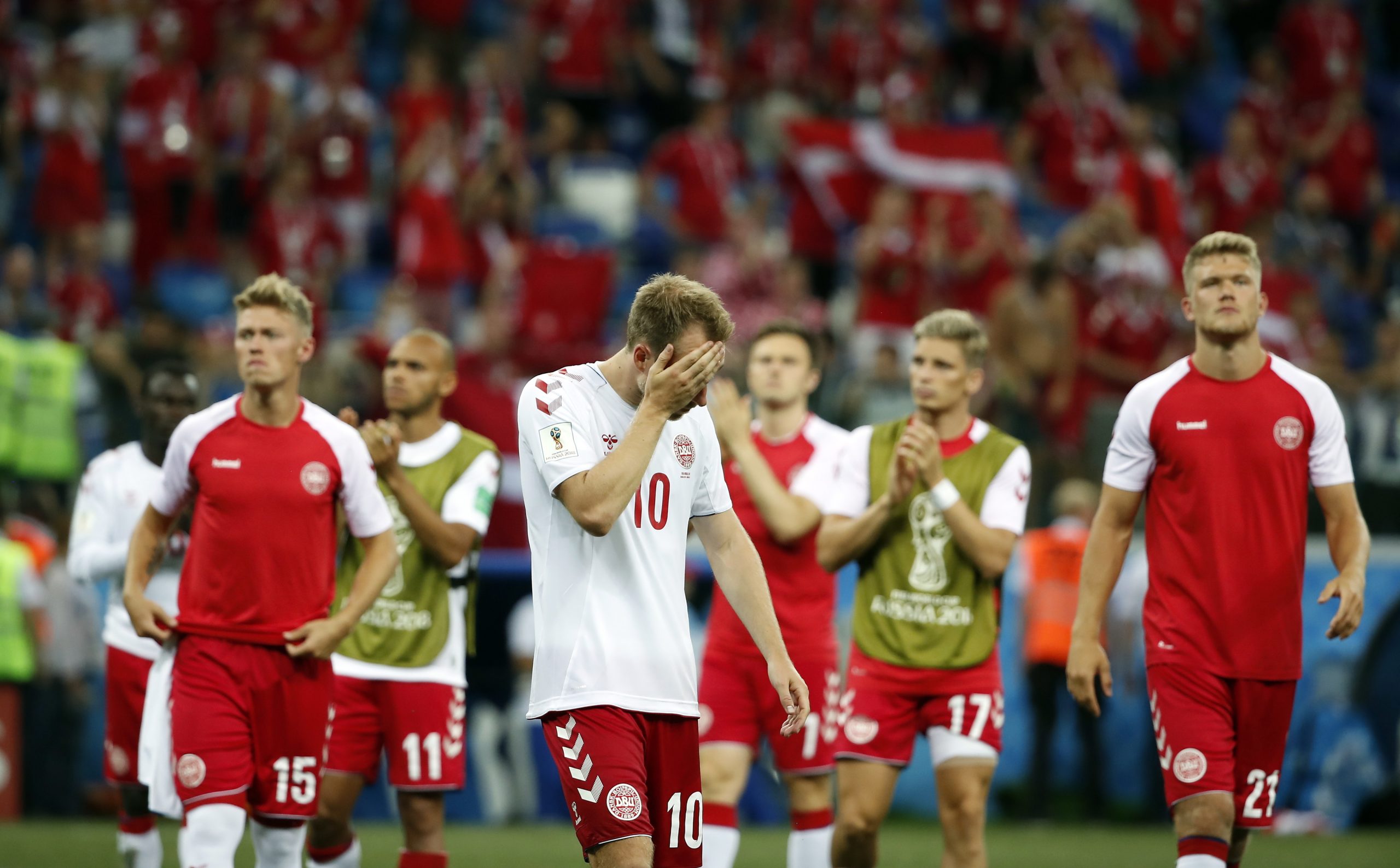 Braço-de-ferro com jogadores lança seleção dinamarquesa no caos