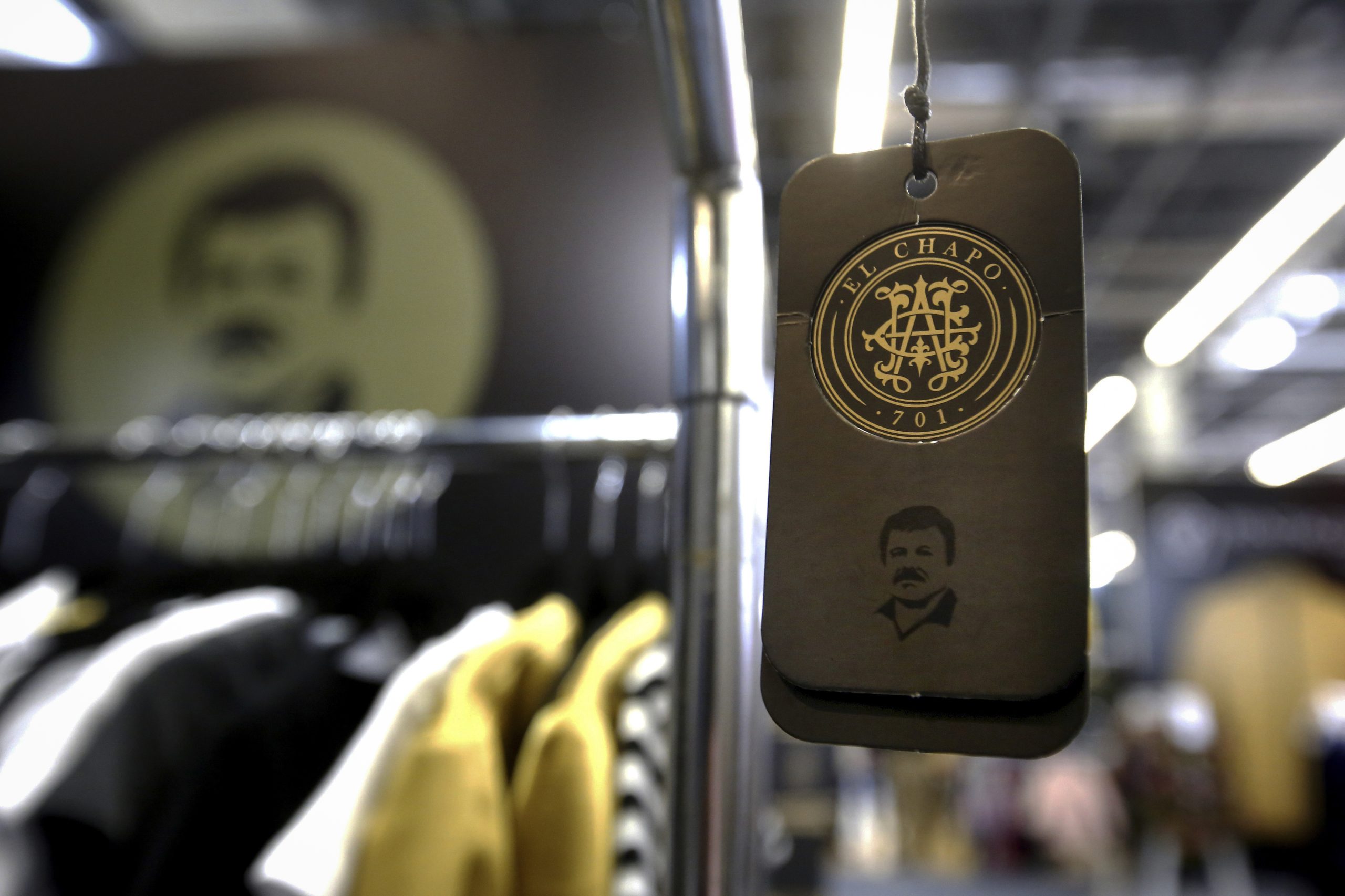 “El Chapo 701”, a linha de moda inspirada no narcotraficante Joaquín Guzman — e na lista da Forbes