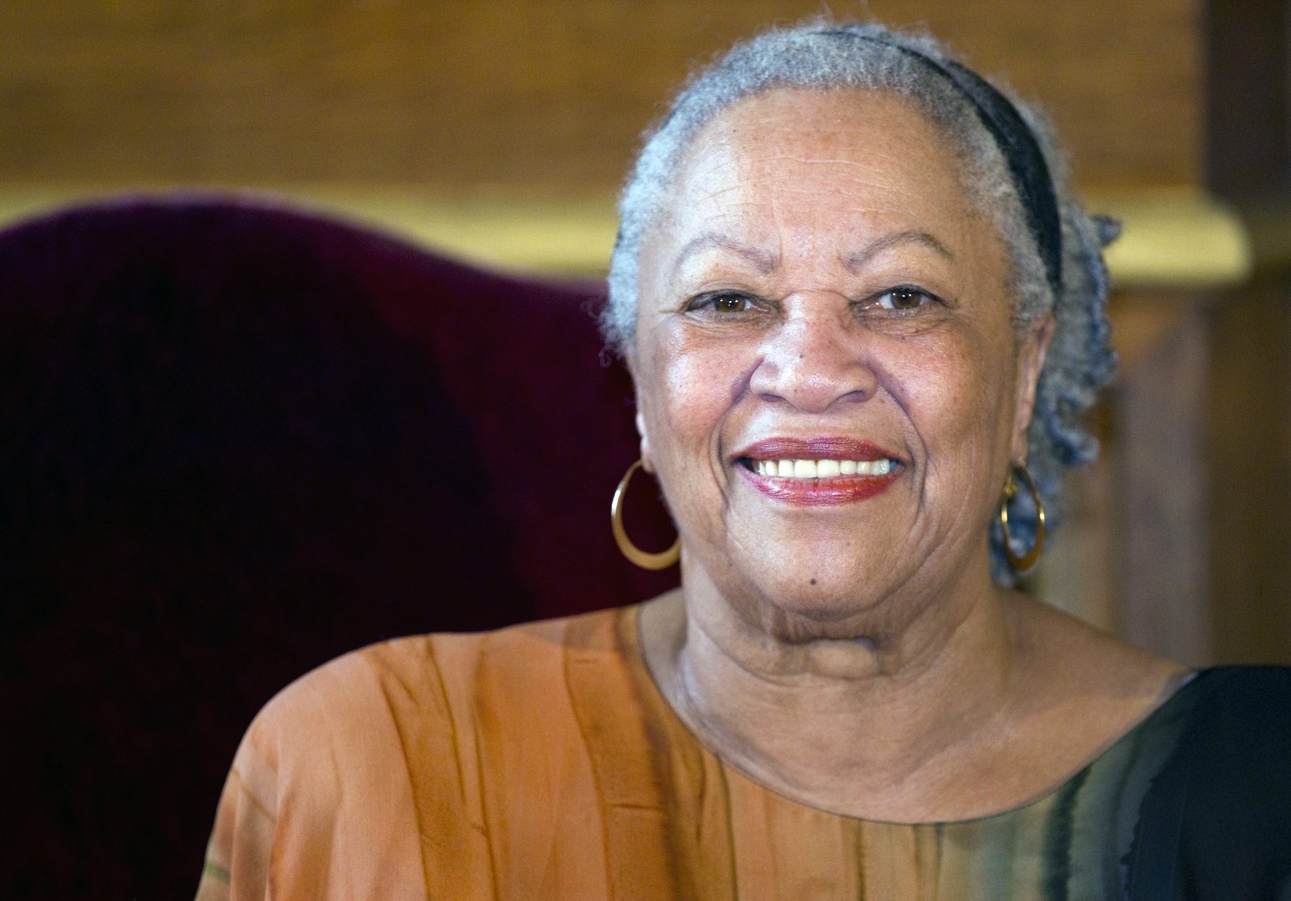 “O olhar mais azul”. Perseguido nas escolas dos EUA, primeiro romance de Toni Morrison chega a Portugal