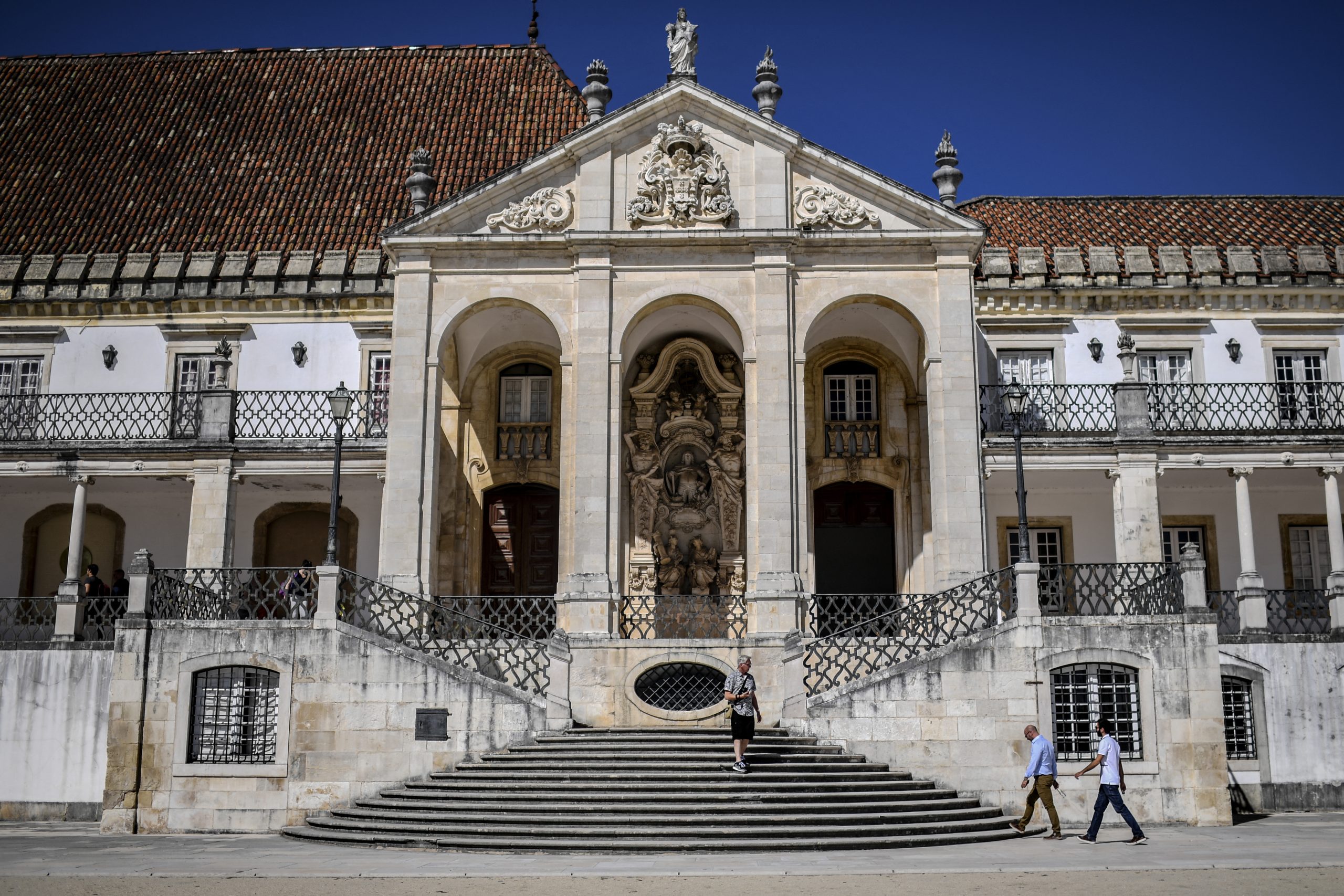 Para onde caminha o futuro da ciência em Portugal?