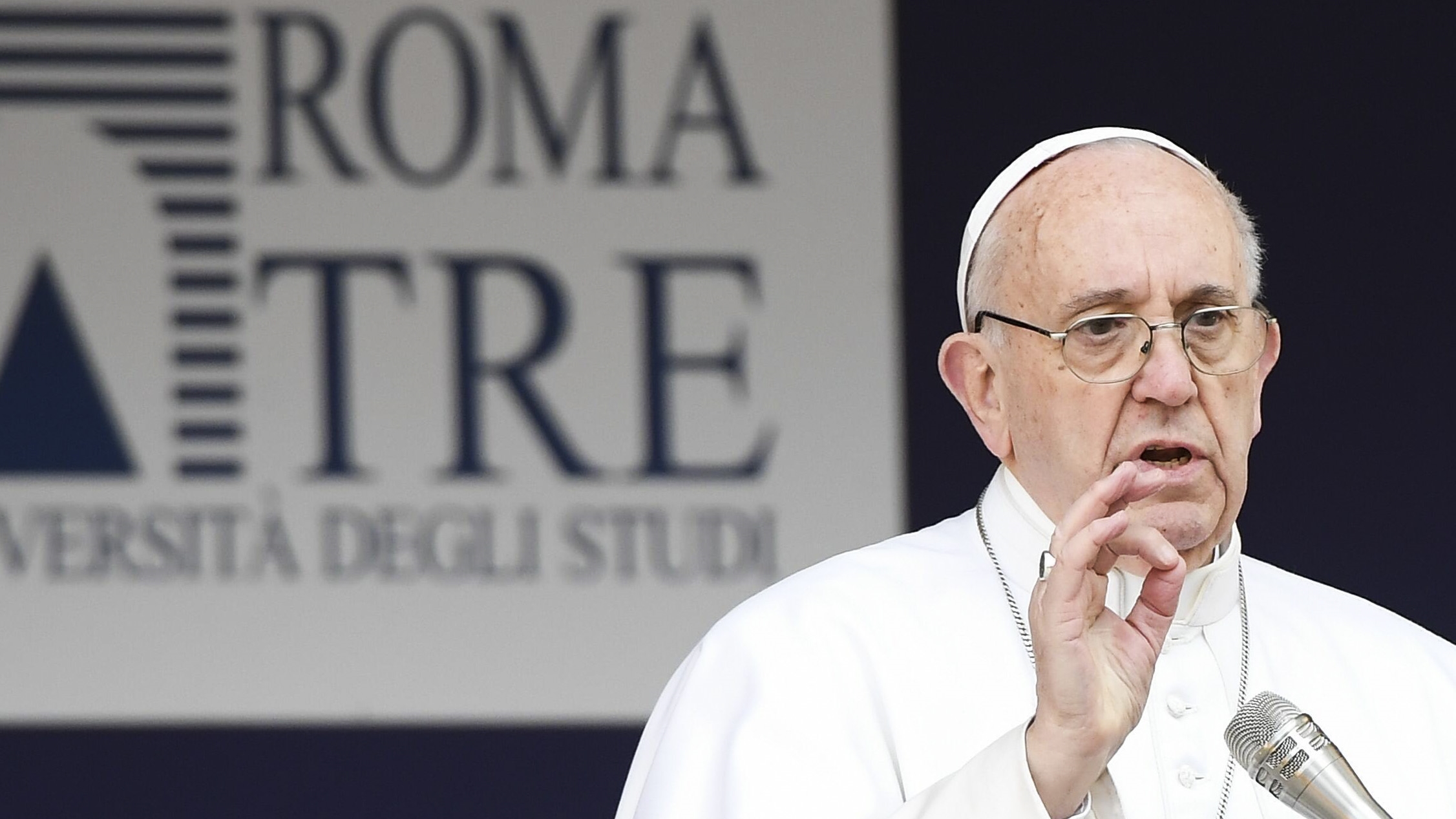 Papa Francisco envia donativo de 100 mil euros para pobres de Alepo