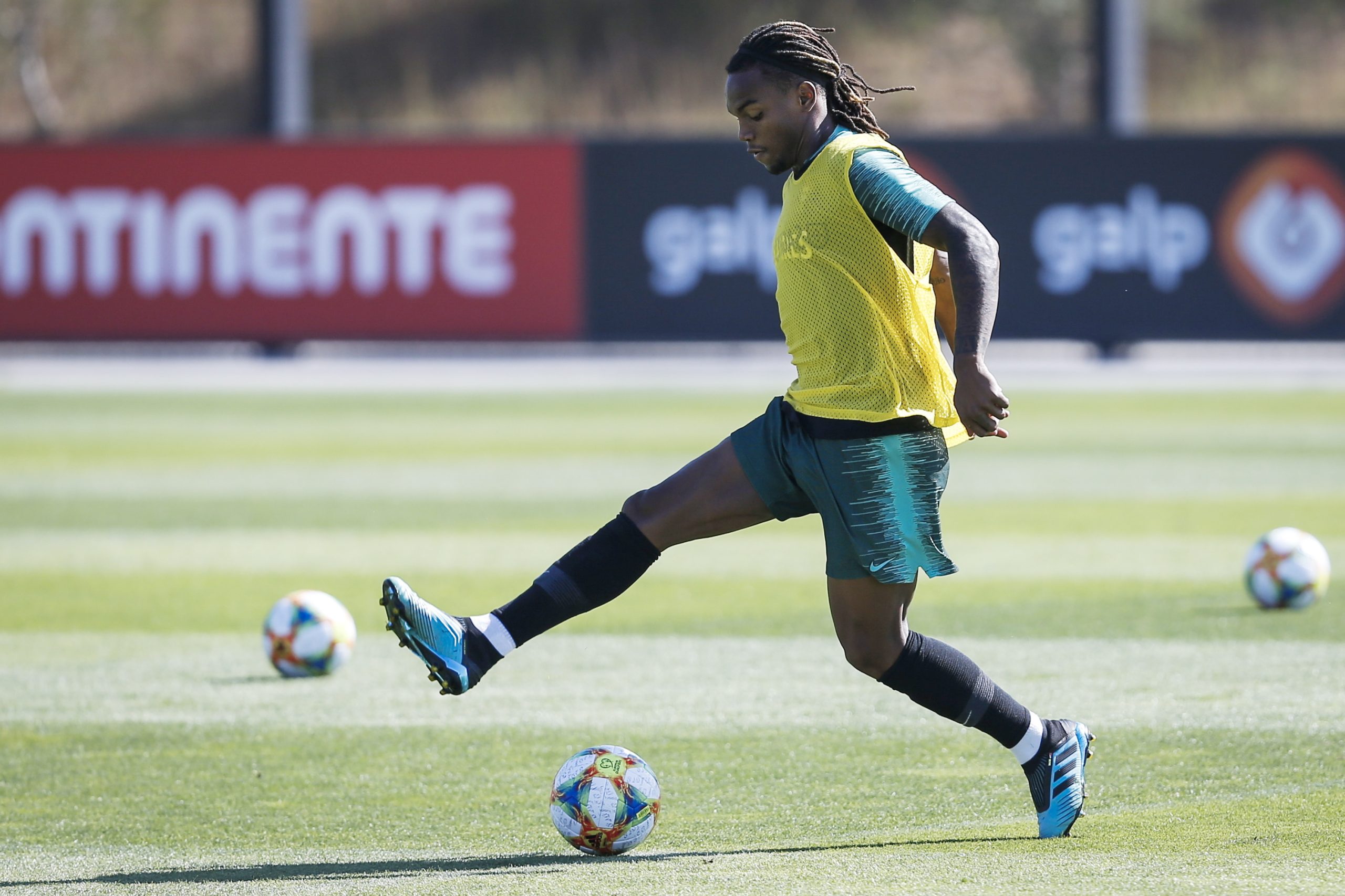 Golo de Renato Sanches dá vitória ao Lille na receção ao Montpellier