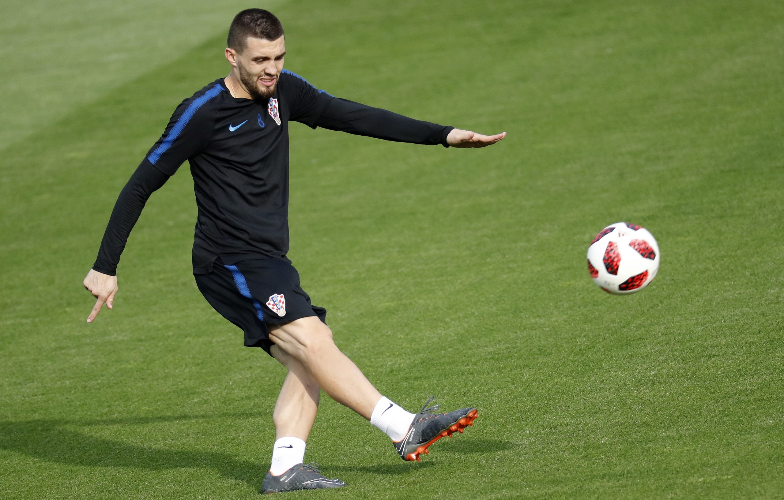 Chelsea contrata Kovacic por empréstimo do Real Madrid