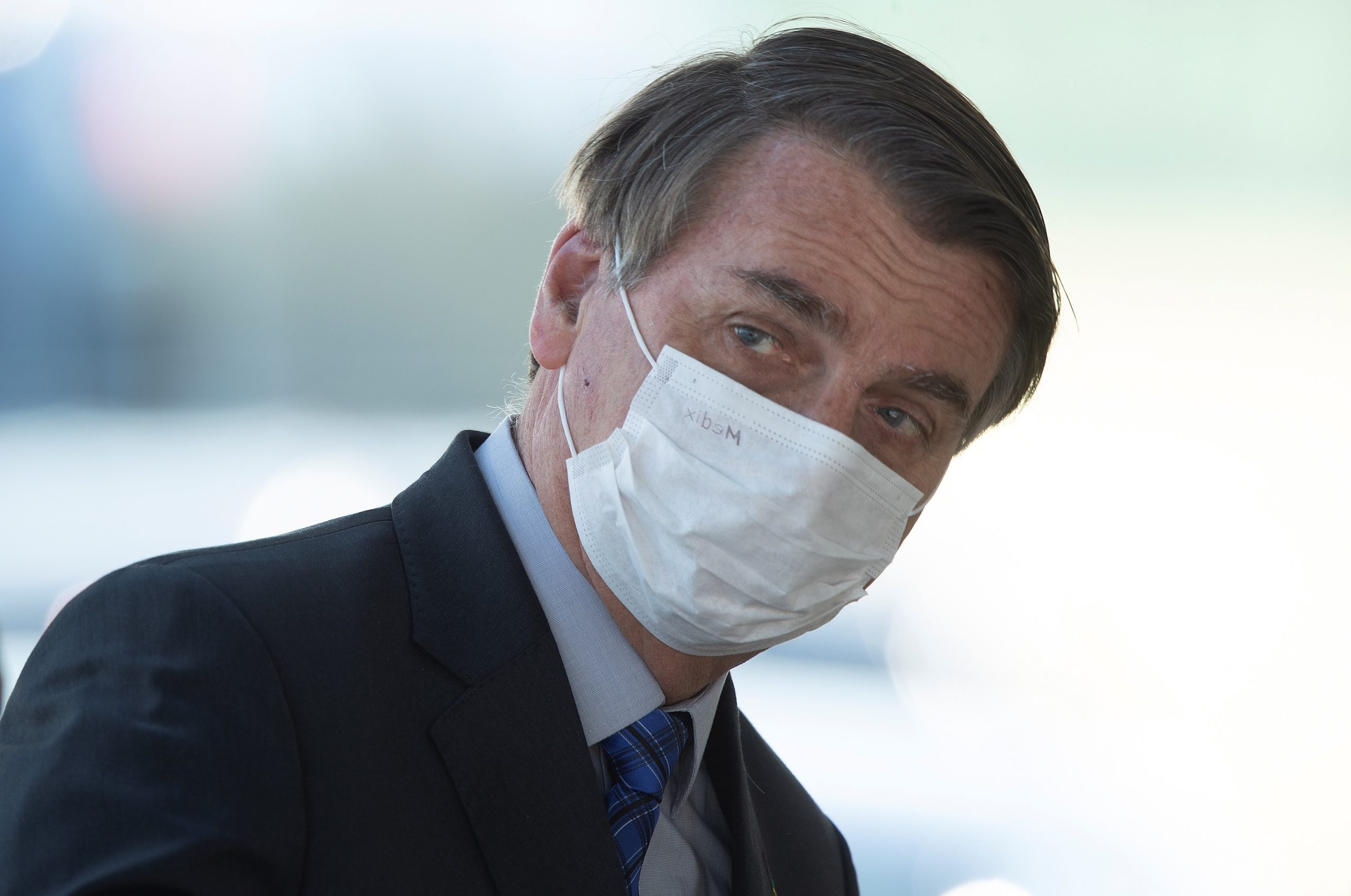 Bolsonaro classifica de “marginais” e “terroristas” membros do movimento antifascista Antifa