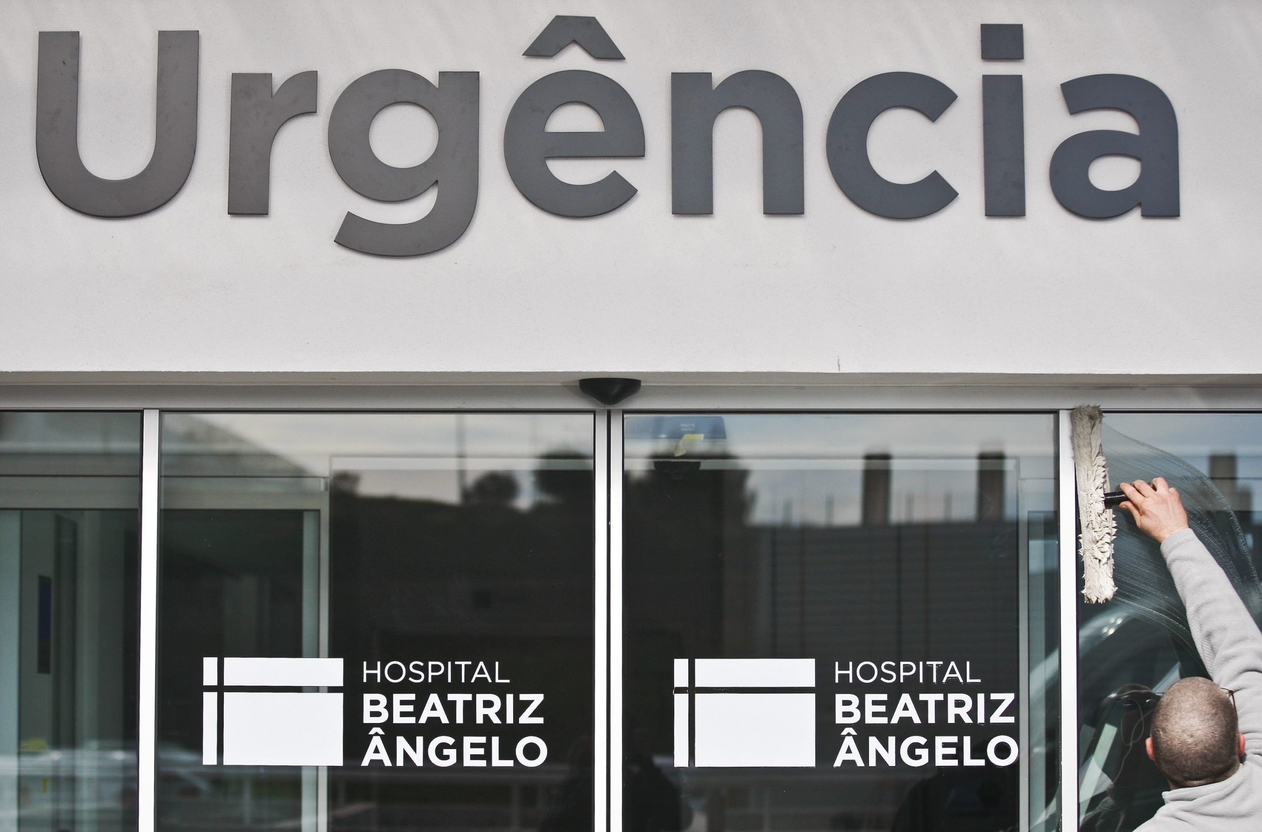 Utentes do hospital de Loures realizam protesto no sábado contra encerramento das urgências