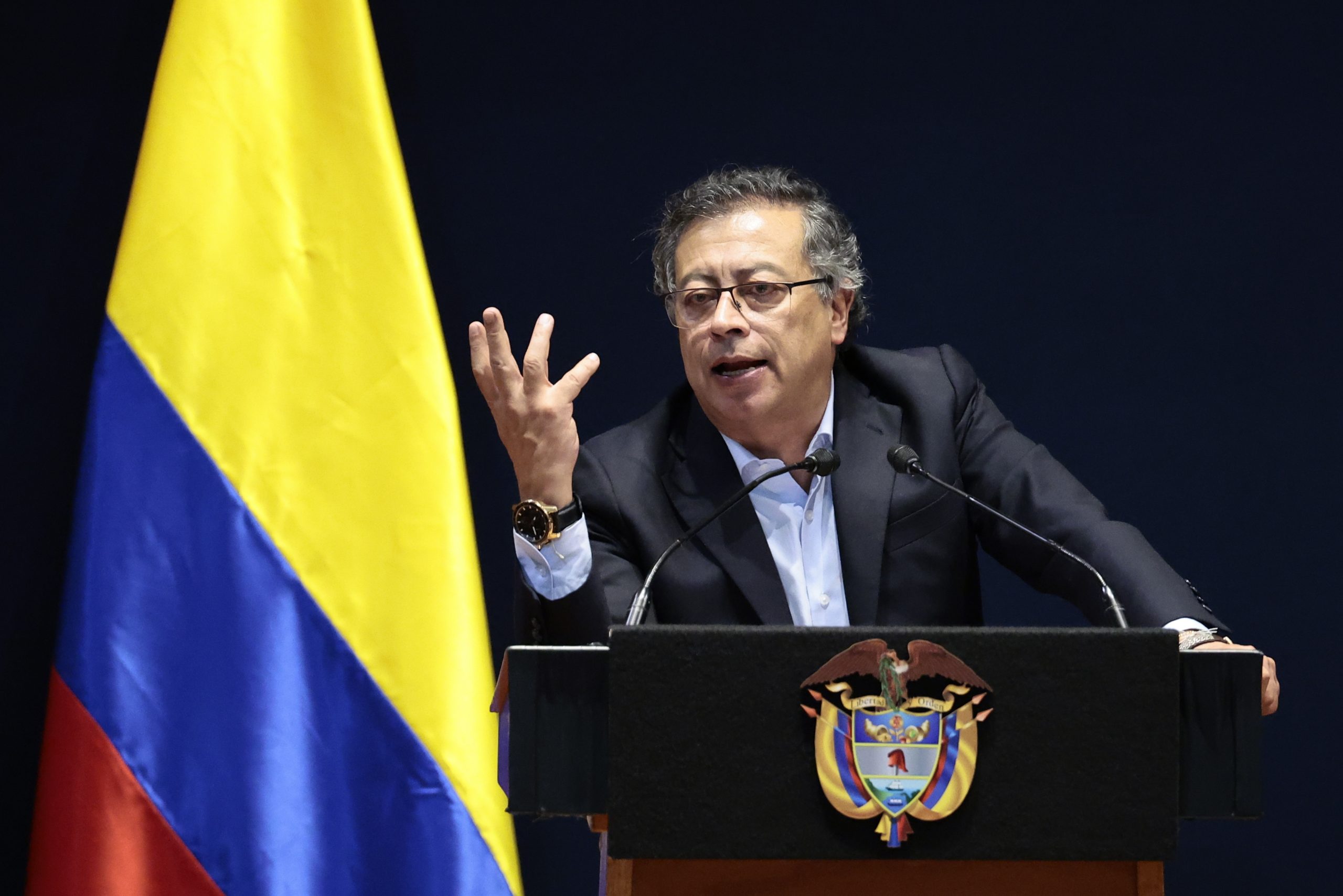 Presidente da Colômbia: Cocaína “não é pior que o whiskey” e é ilegal porque sai da América Latina. É verdade?