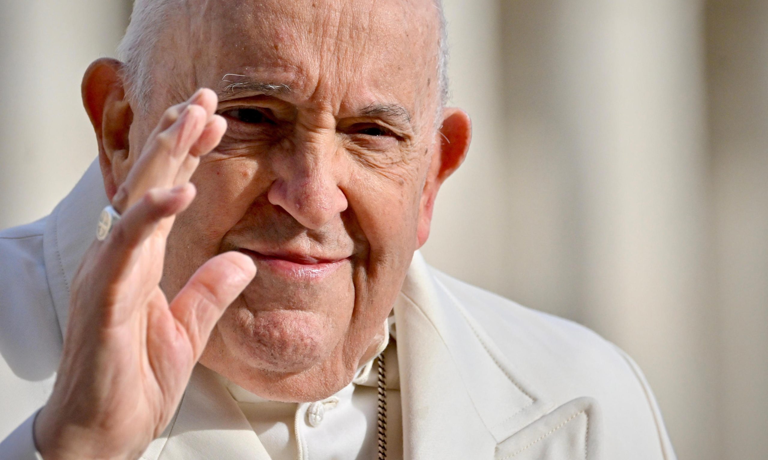 Papa Francisco visitará ilha de Córsega após recusar convite para a reabertura da Catedral de Notre-Dame