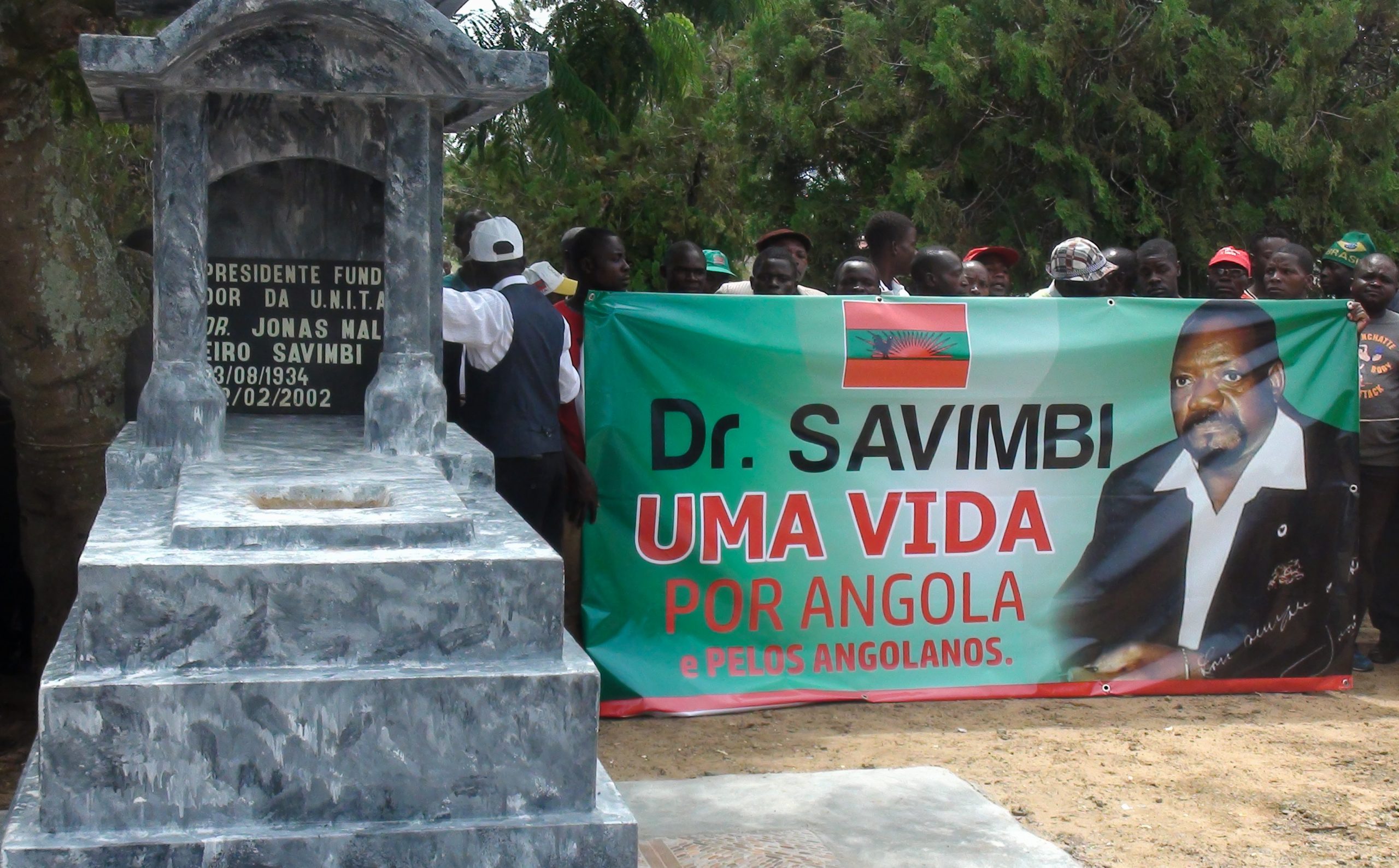 Testes de ADN confirmam que restos mortais exumados são de Jonas Savimbi