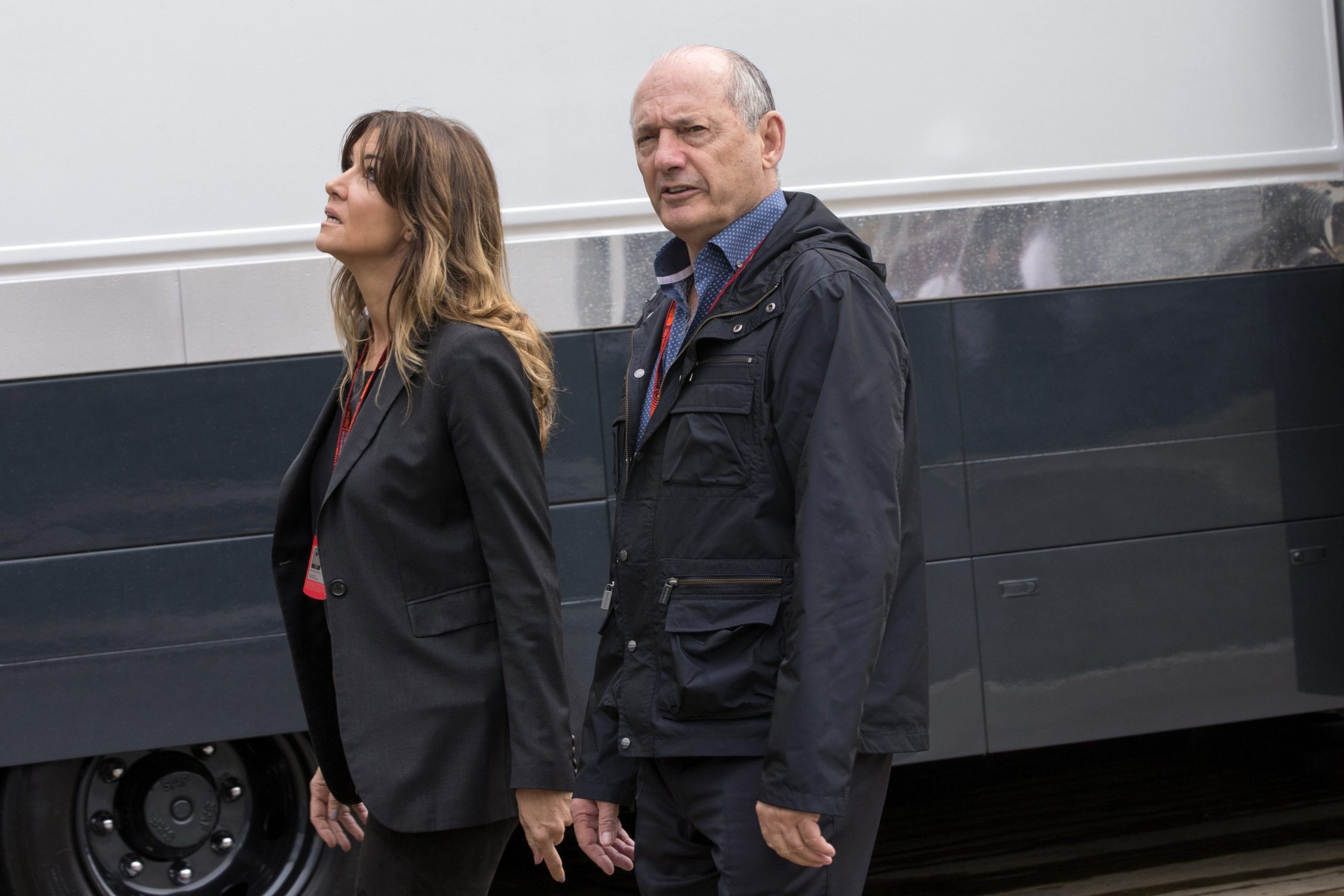 Ron Dennis forçado a abandonar presidência da McLaren