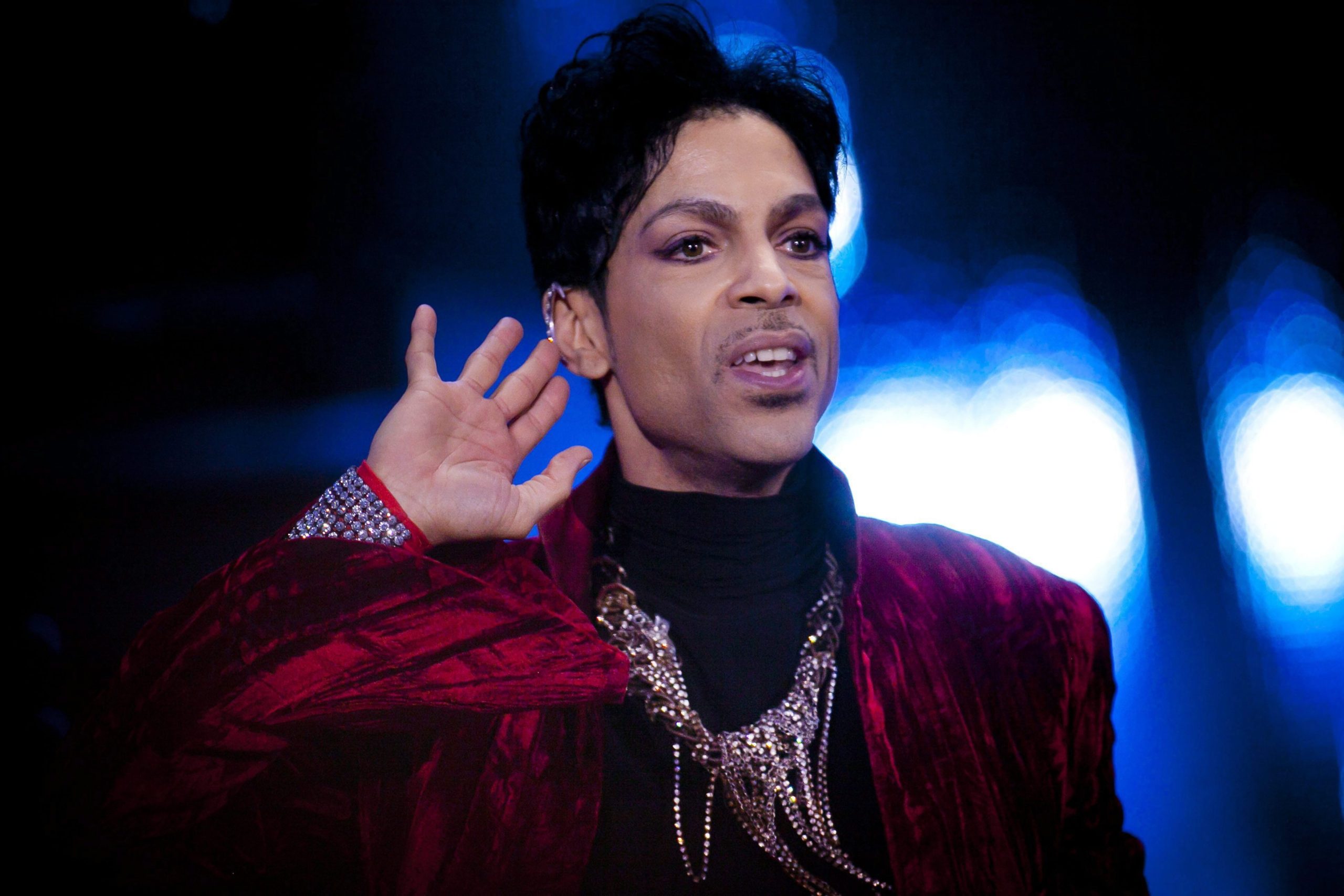 EUA: Justiça exclui processo criminal por morte de Prince