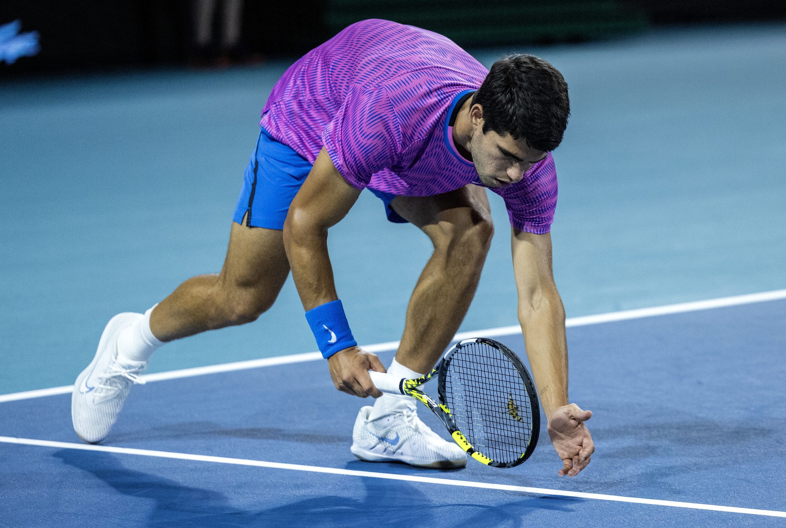 Carlos Alcaraz é derrotado por Dimitrov e falha meias do Masters 1.000 de Miami