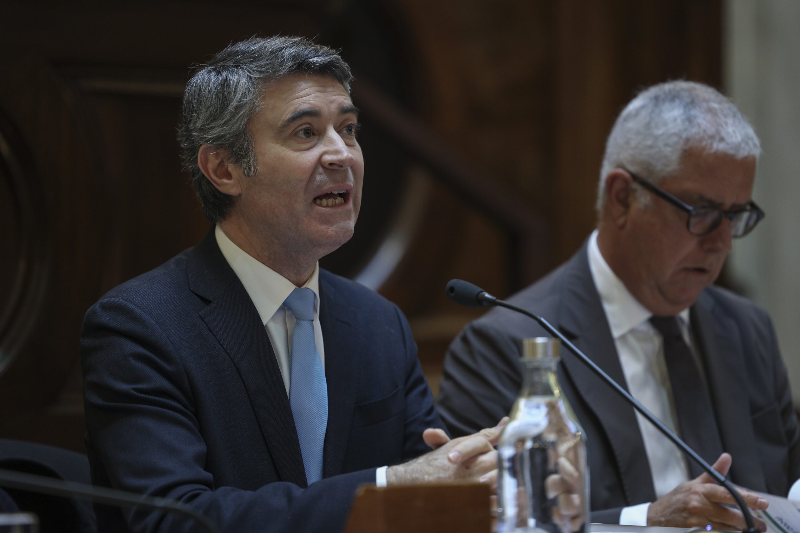 MAI diz que valorização salarial das forças de segurança “tem de continuar” e lembra Governo em gestão