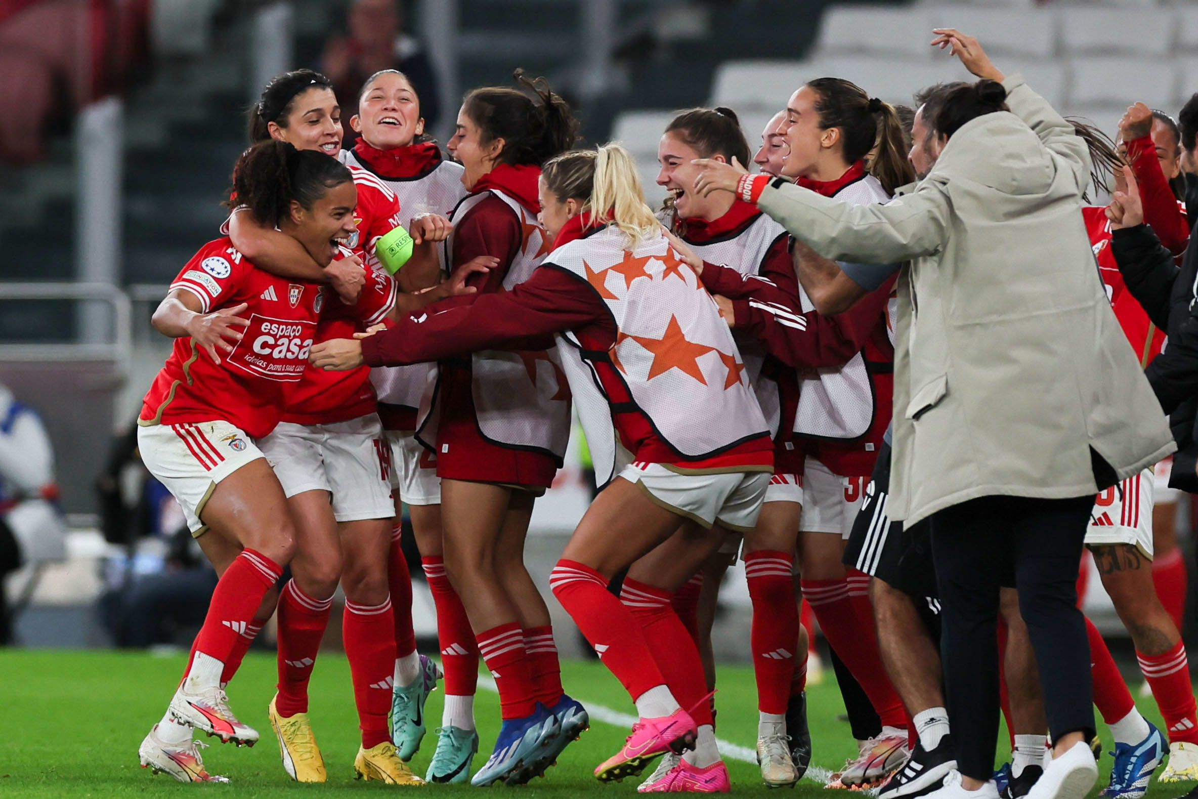 Benfica vence Eintracht e sobe a segundo no Grupo A da ‘Champions’ feminina
