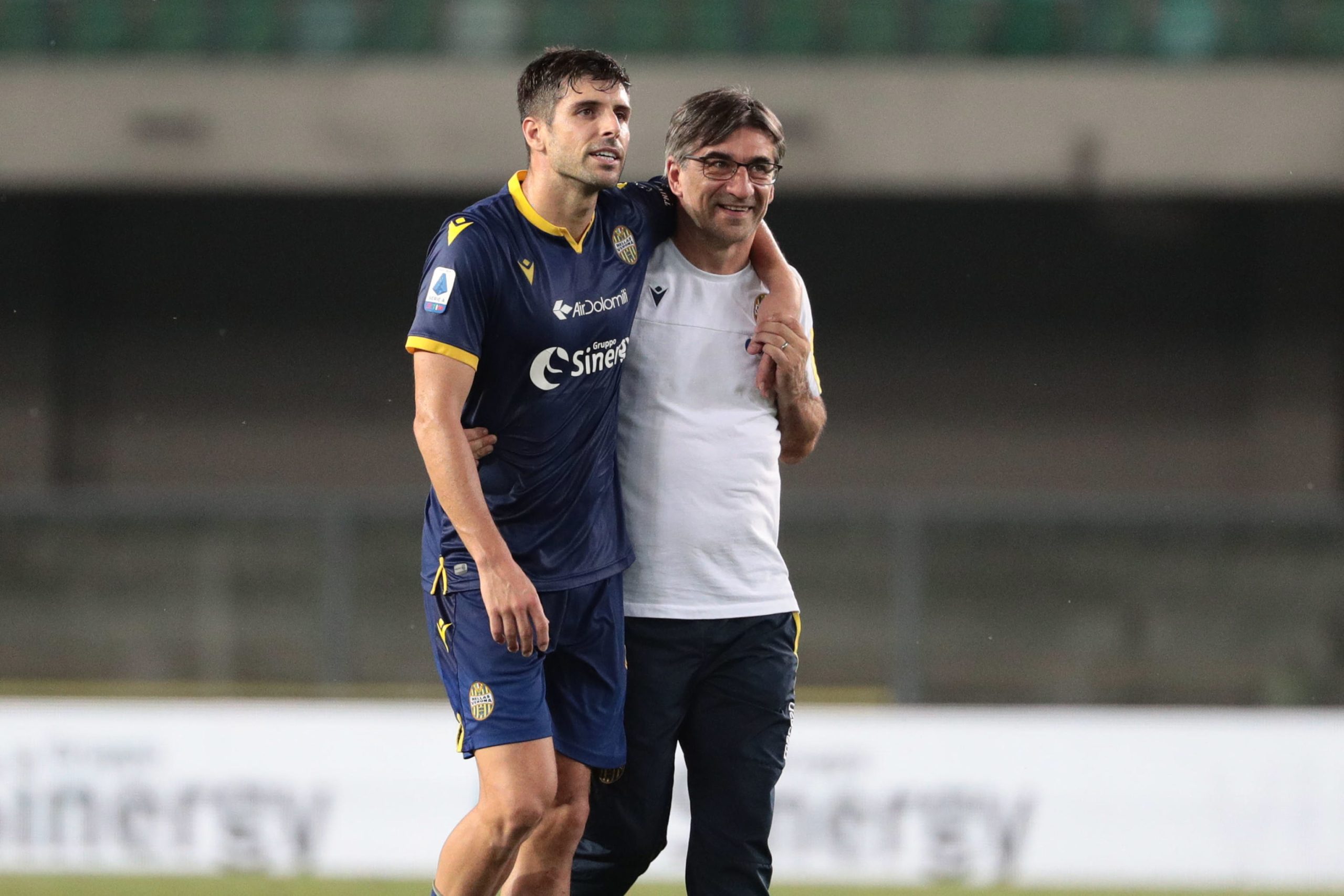 Miguel Veloso marca e assiste na vitória do Verona em casa da Atalanta