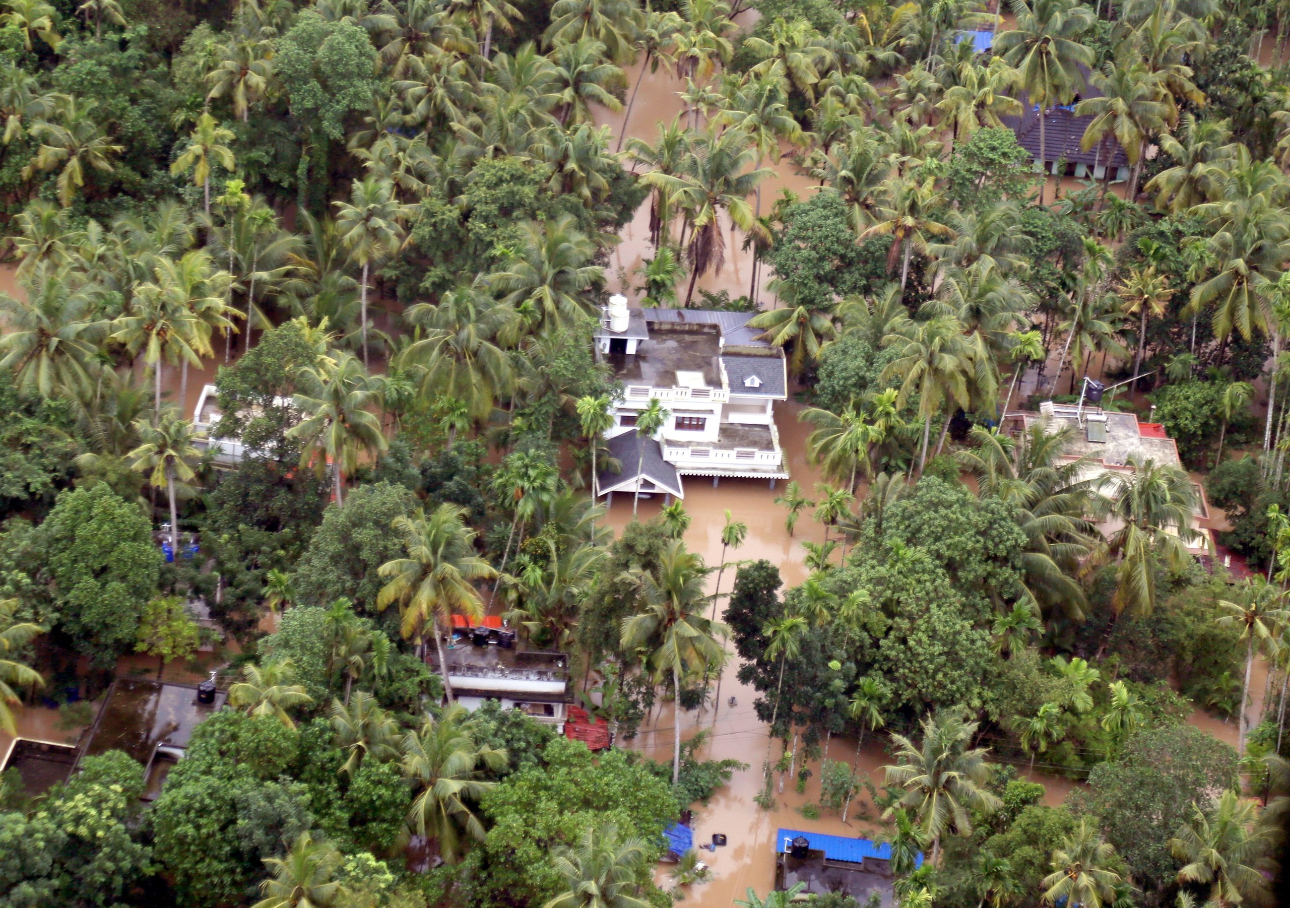Índia: Novo balanço aponta para pelo menos 357 mortos após inundações em Kerala