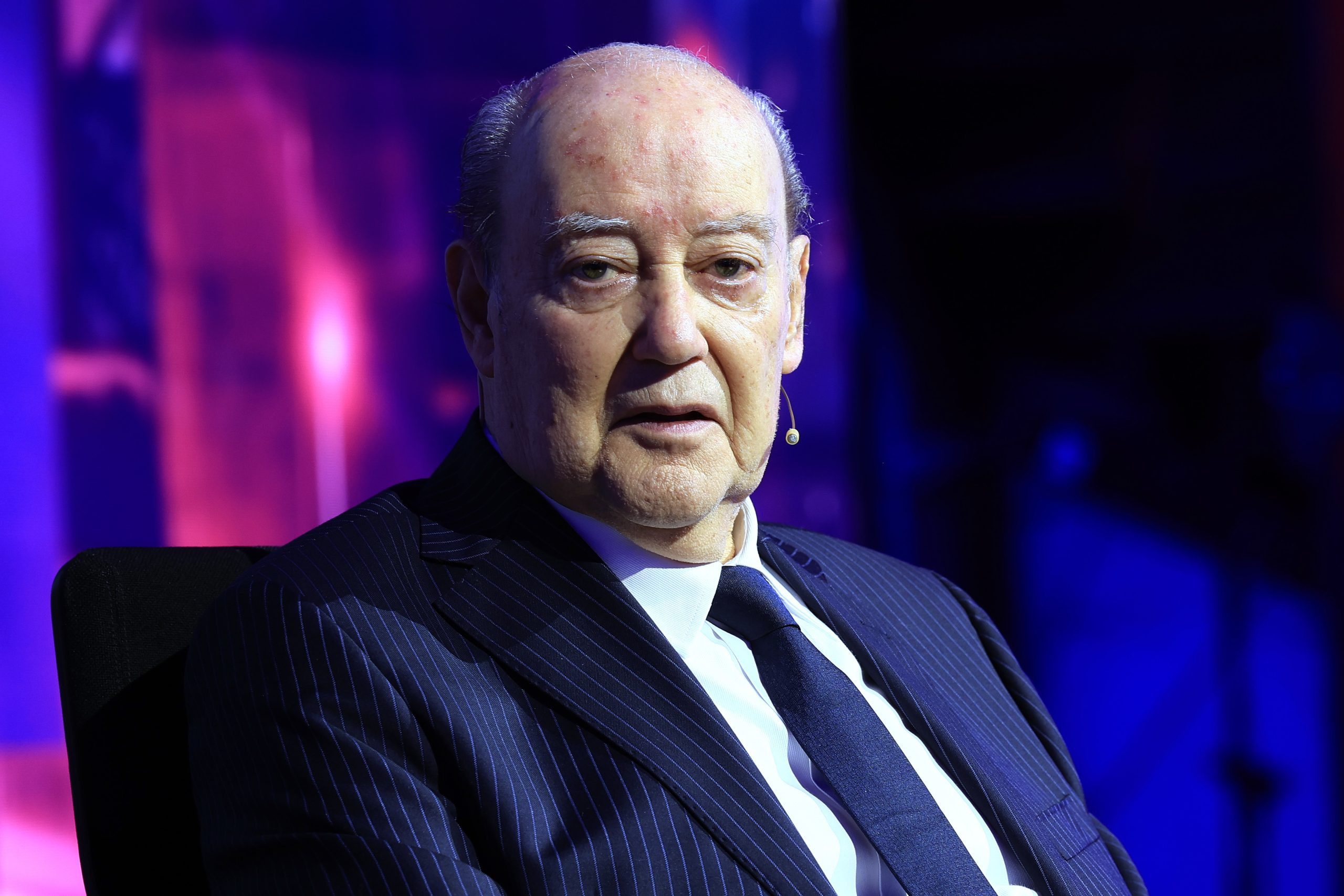 Pinto da Costa partiu o nariz em acidente de viação, mas já teve alta hospitalar