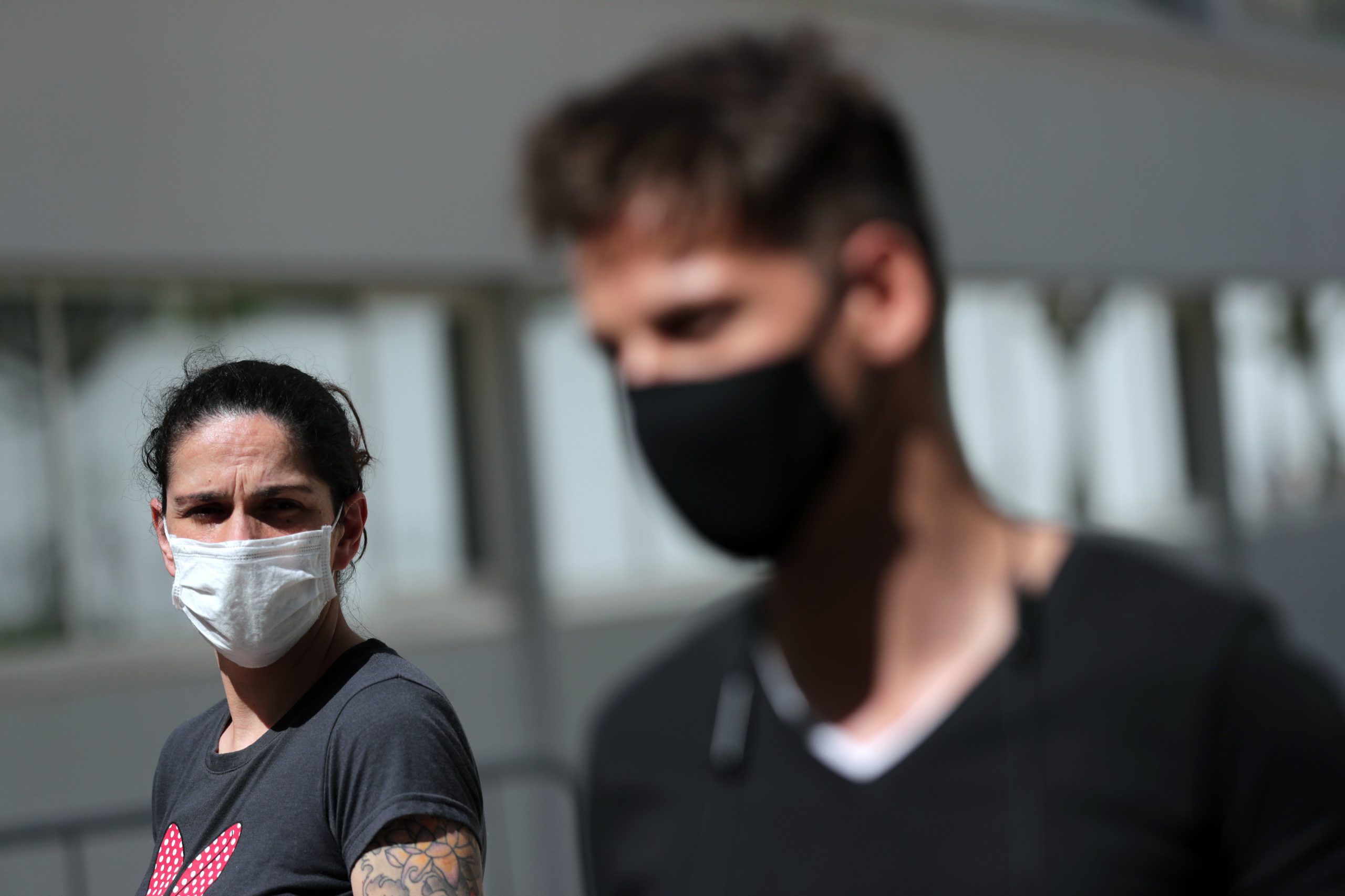 “Todos os dias são dias de luta”. Sem emprego desde julho casal sobrevive no Porto da solidariedade