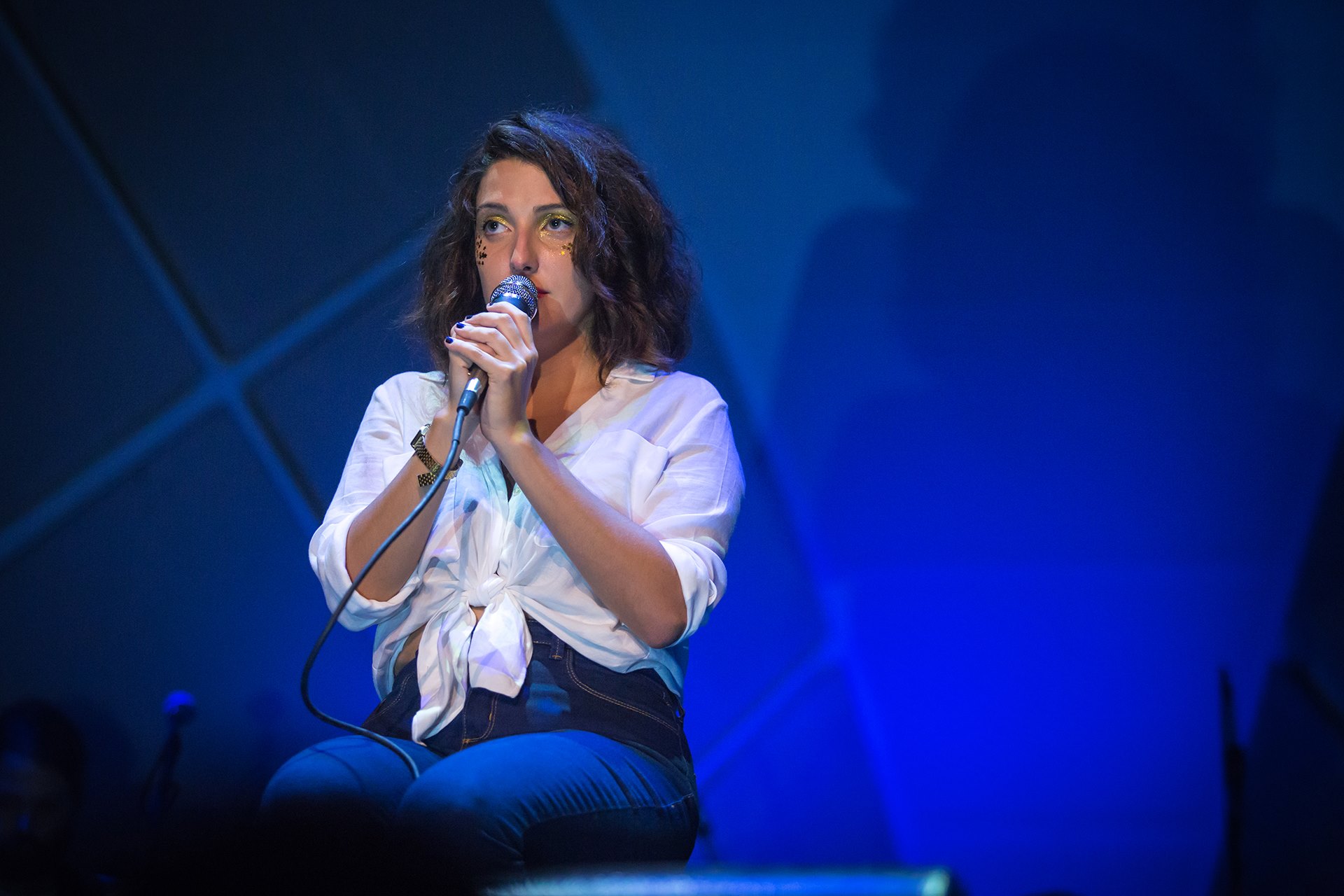 Clarice Falcão: Faltam mulheres no humor? “Faltam mulheres, ponto”