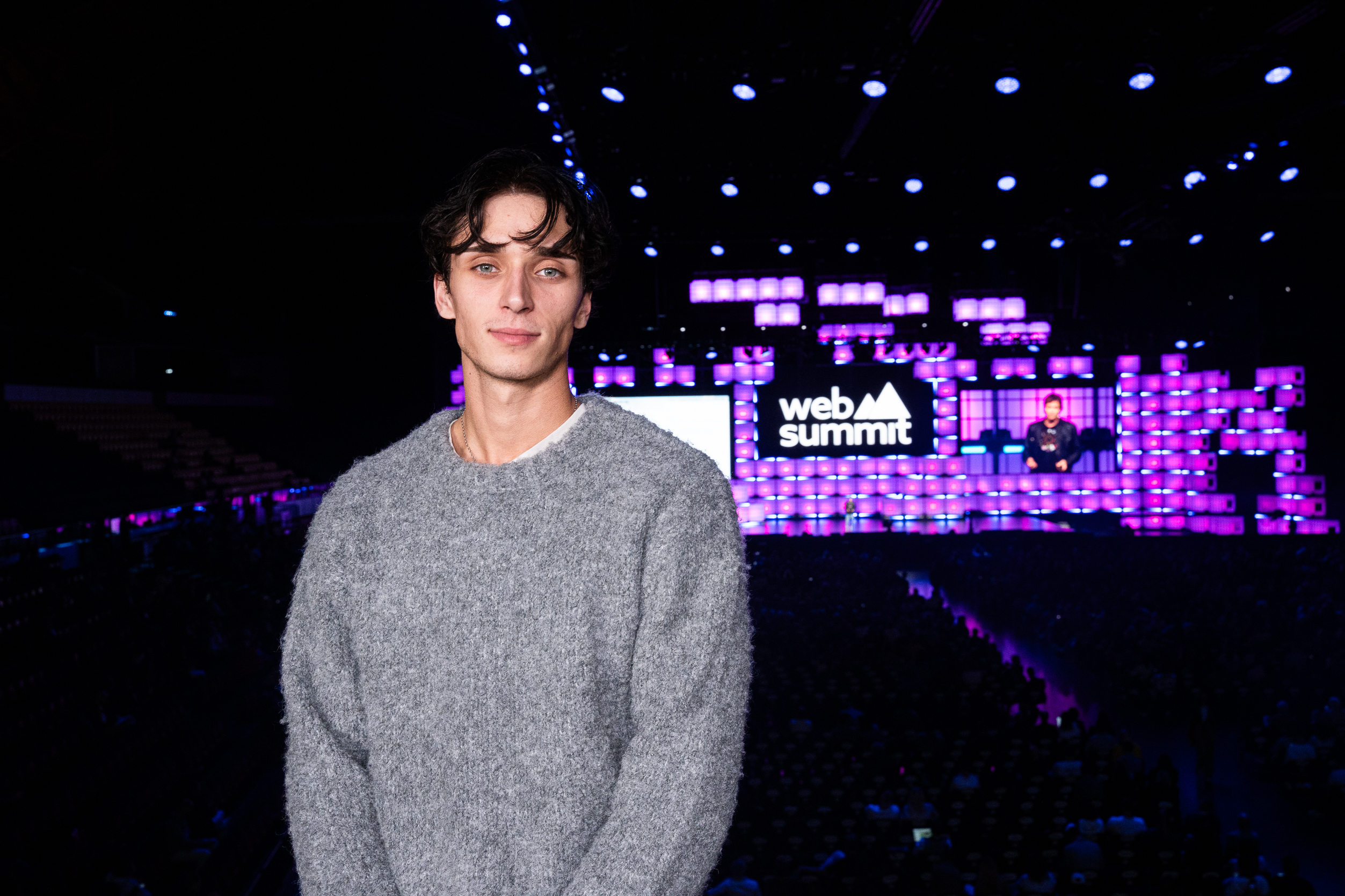 Do TikTok à Forbes: Josh Richards, o influencer que criou um império
