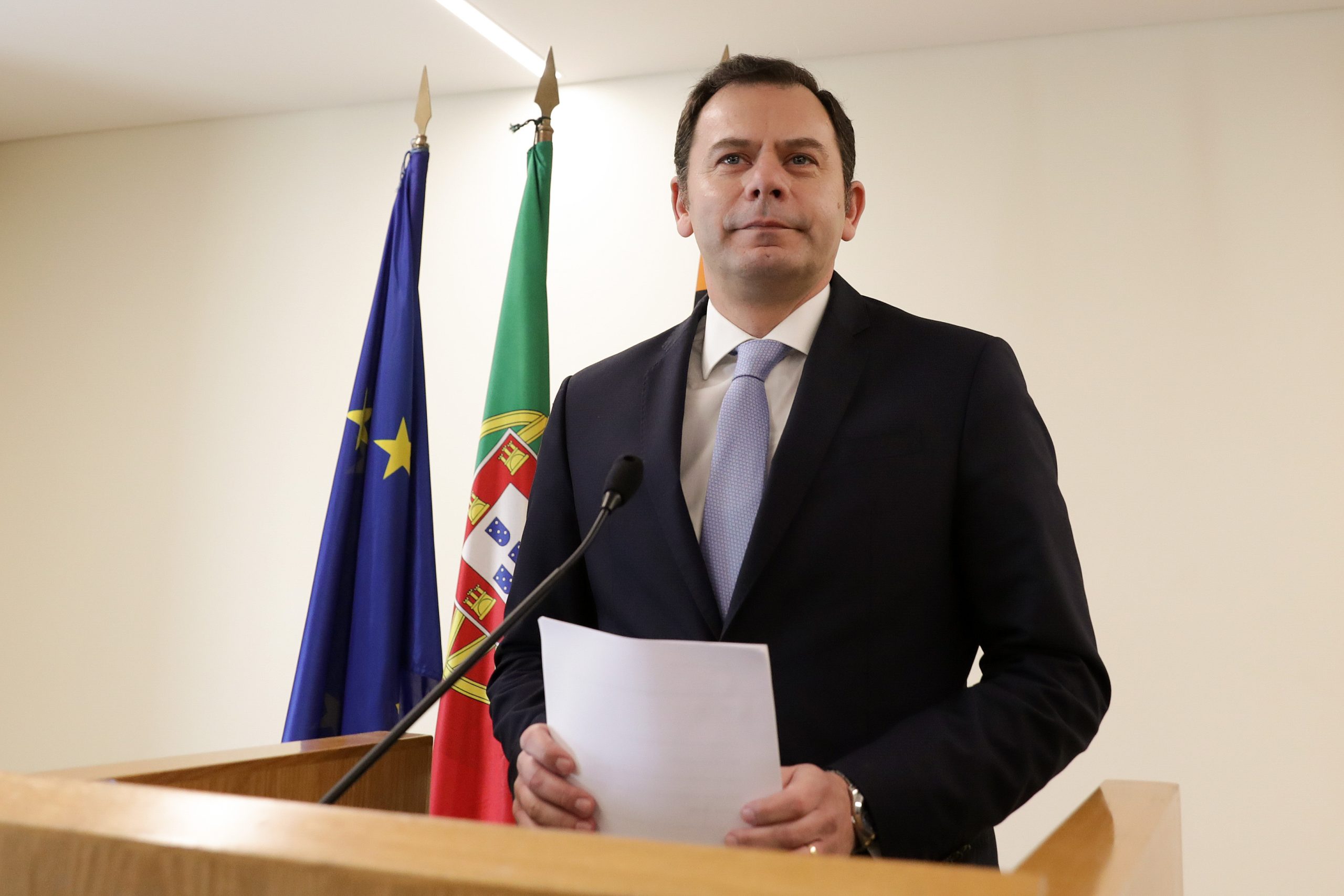 PSD: Luís Montenegro diz estar perto e disponível para falar no Conselho Nacional “se convidado”