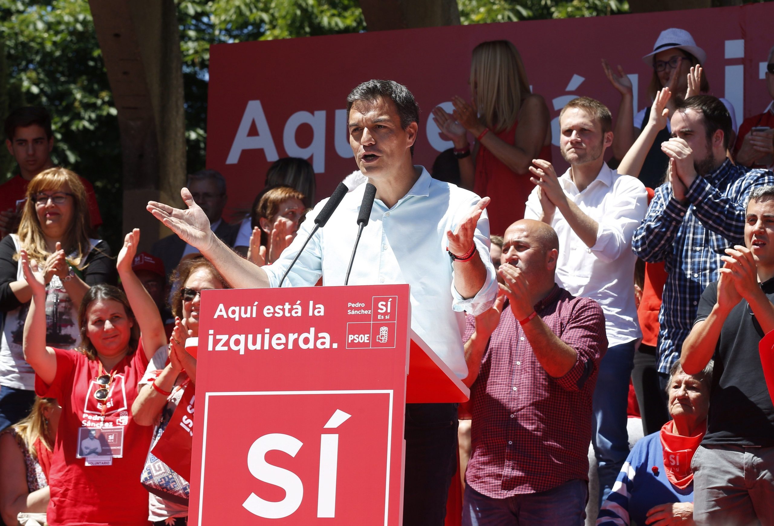 Espanha: socialistas vão a votos divididos entre uma “geringonça” e a tradição