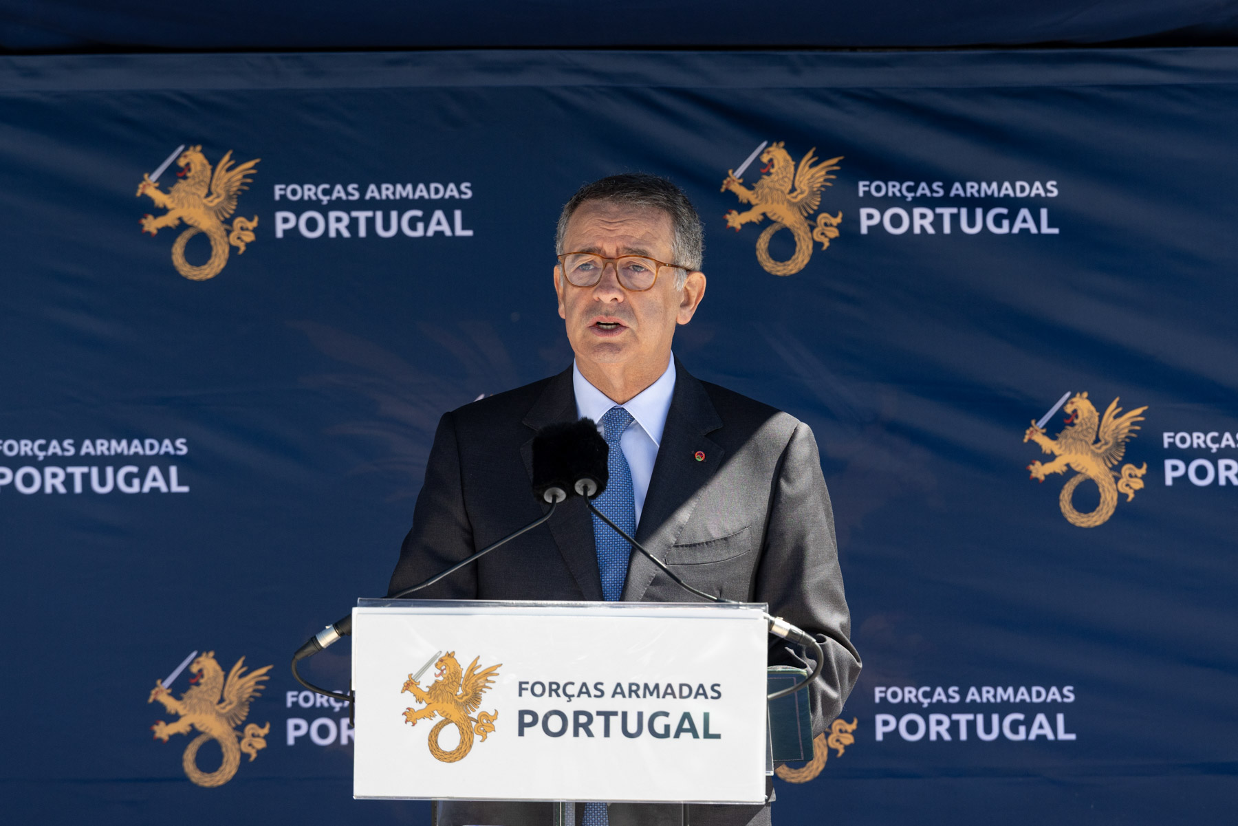 Seguro lamenta morte de militar após acidente em salto de paraquedas