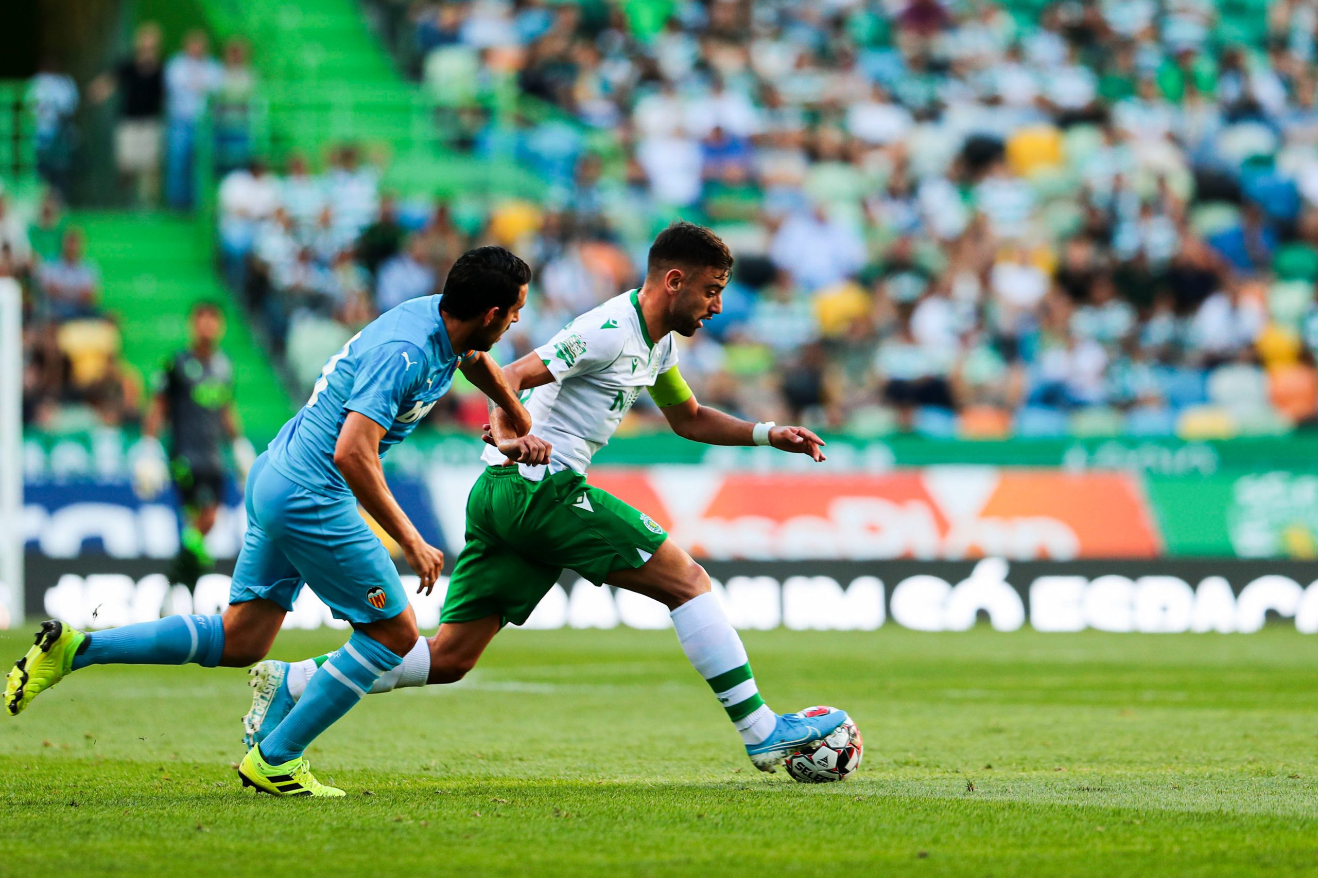 Sporting chega à Supertaça sem triunfos, mas com empate com Liverpool na memória. E ainda com Bruno Fernandes