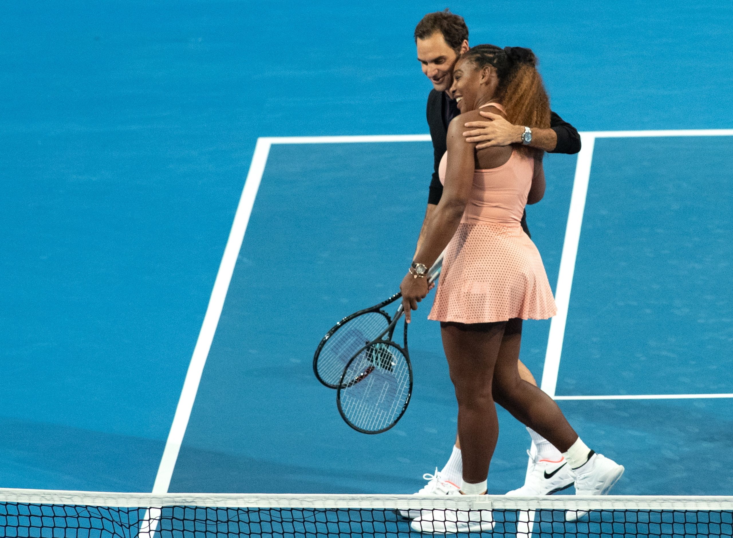 Federer vence Serena Williams em pares mistos na Taça Hopman