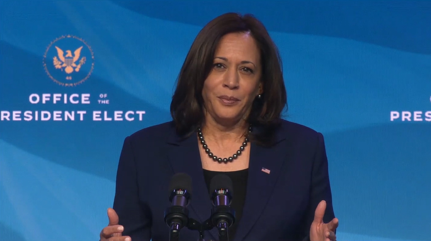 EUA: Vice-Presidente Pence oferece ajuda à sucessora Kamala Harris