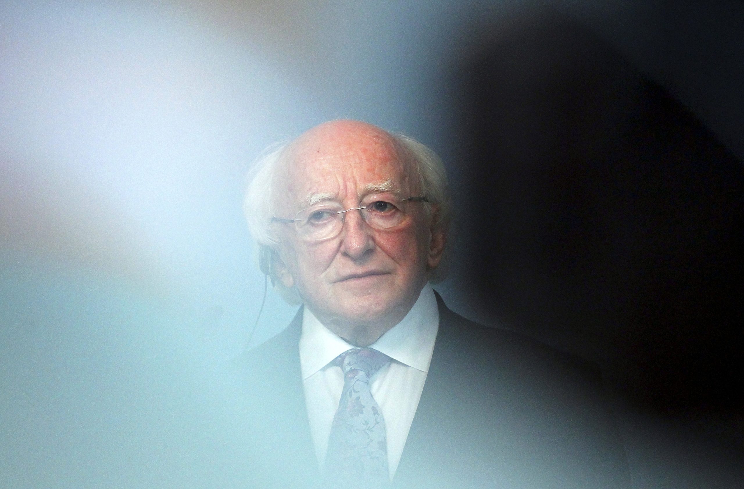Irlandeses elegem hoje Presidente da República entre seis candidatos